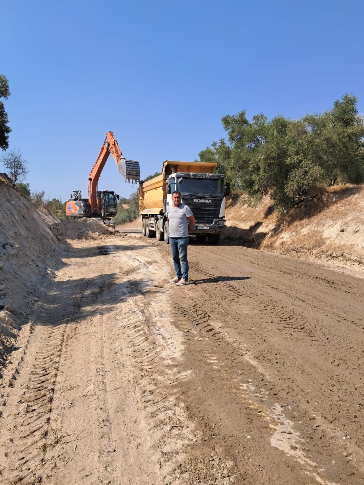 Bozdoganda Yol Calismalari Suruyor 594396 B4B0C30Fc872A2A090023Cc00361183A