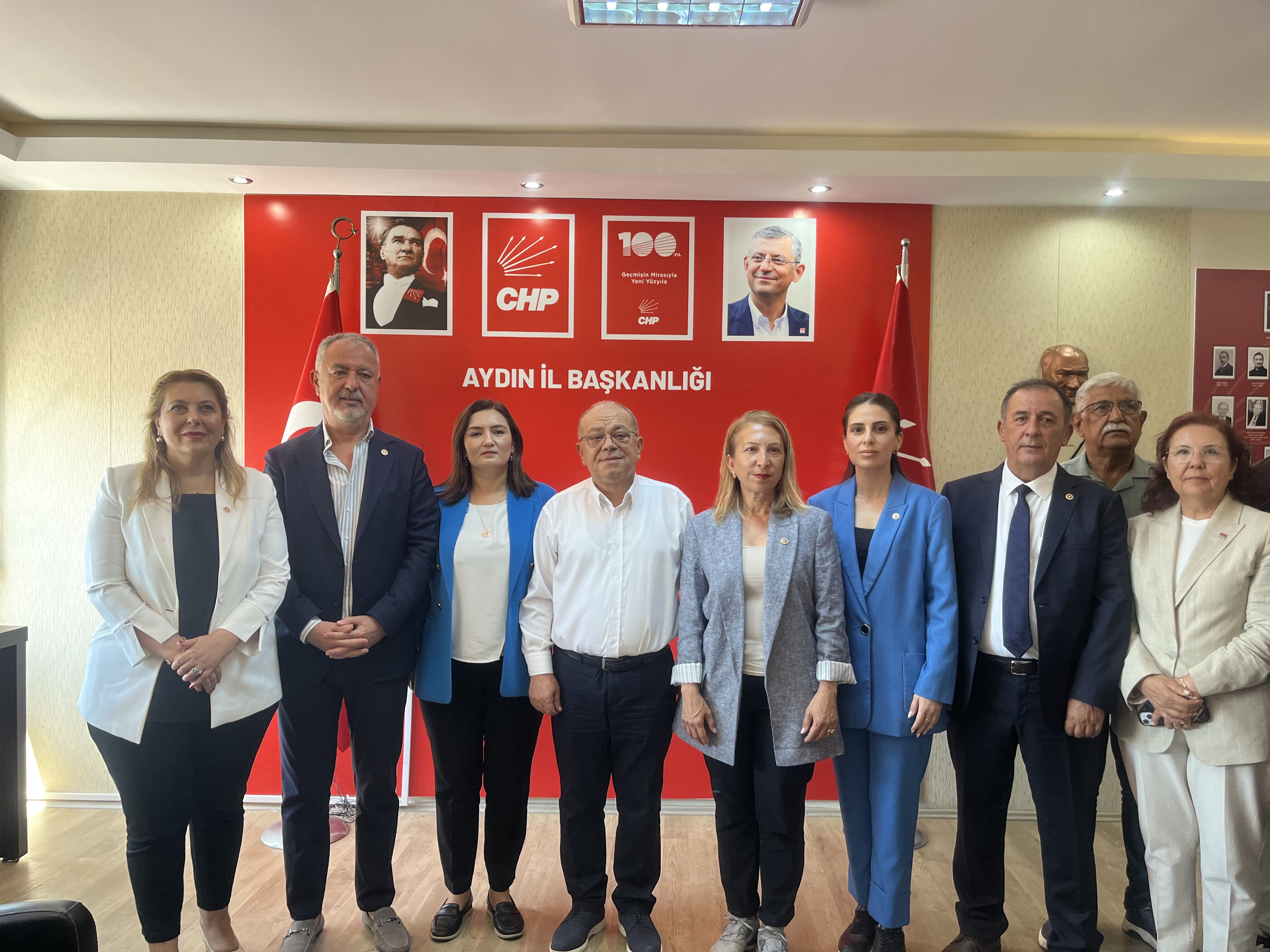 Chp Aydinda Calmadik Kapi Birakmayacak 592374 7F419Df121D11A6971037Dff2267B97C