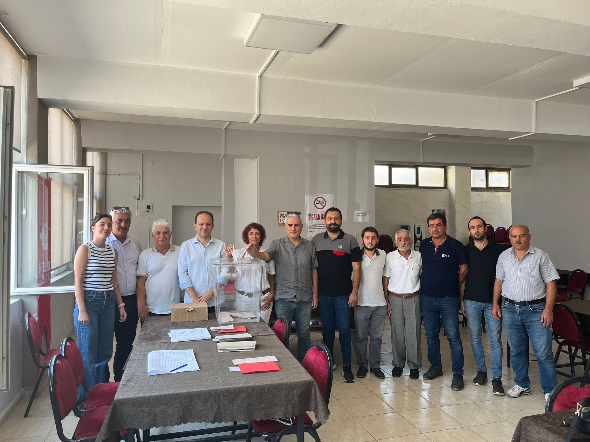 CHP Efeler’de mahalle delege seçimleri coşkuyla başladı