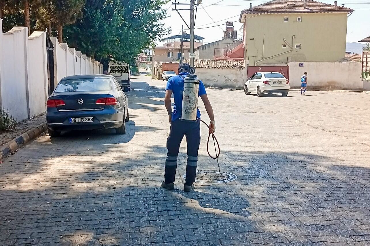 Başkan Yetişkin sosyal projeleriyle örnek oluyor