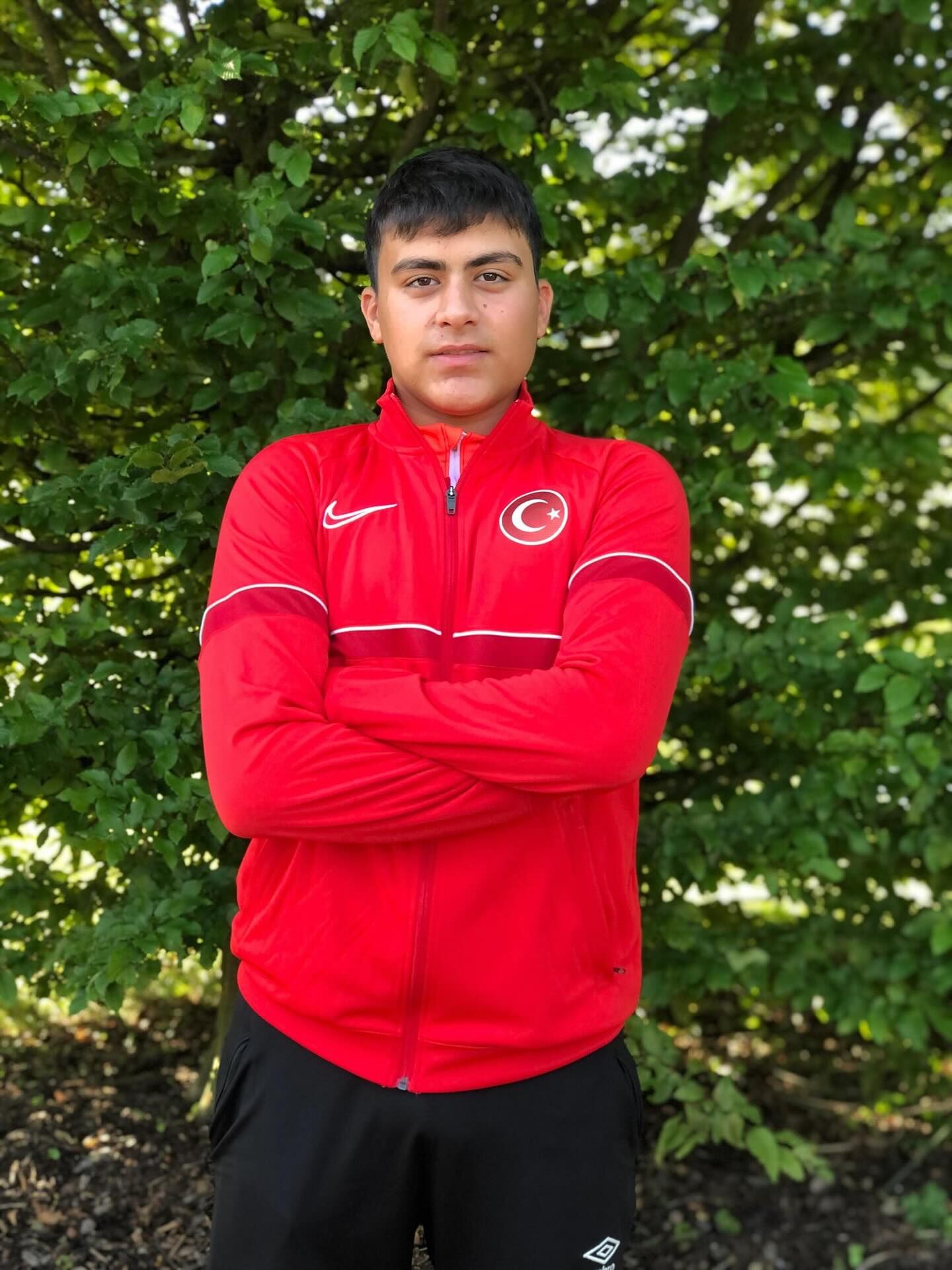 Karpuzlu’nun Altın Çocuğu Muaz Erdem Madran