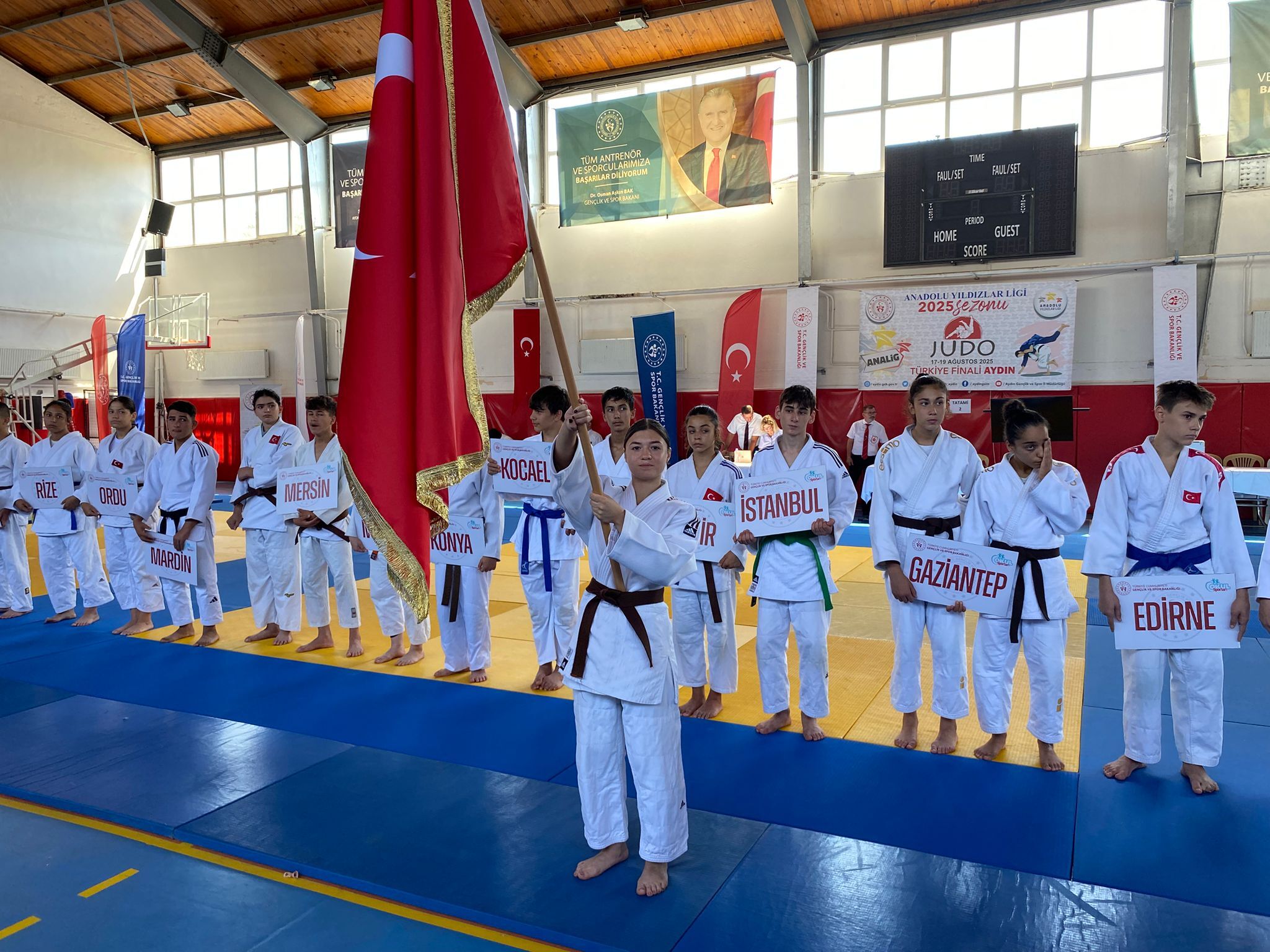 Kocarlida Judo Sampiyonasi Son Surat Devam Ediyor 30 Ilden 300 Sporcu Kocarlida 592127 1591Dbc62D1519Cf494659Cd803Dacd6