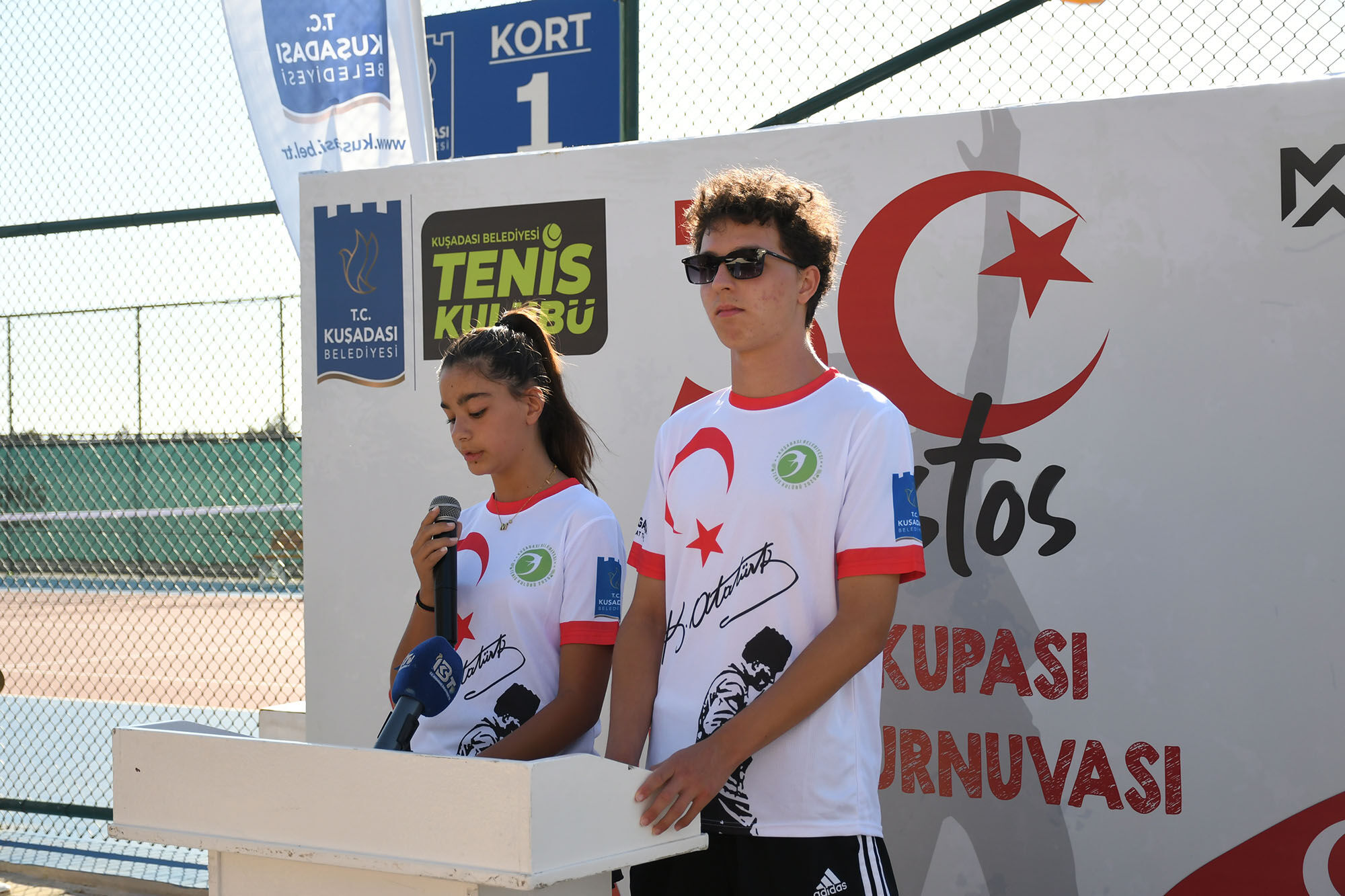 Kusadasinda Zafer Bayrami Coskusu Tenis Turnuvasiyla Kutlaniyor 594252 B9B7E8B61684547577E7352C28F459D8