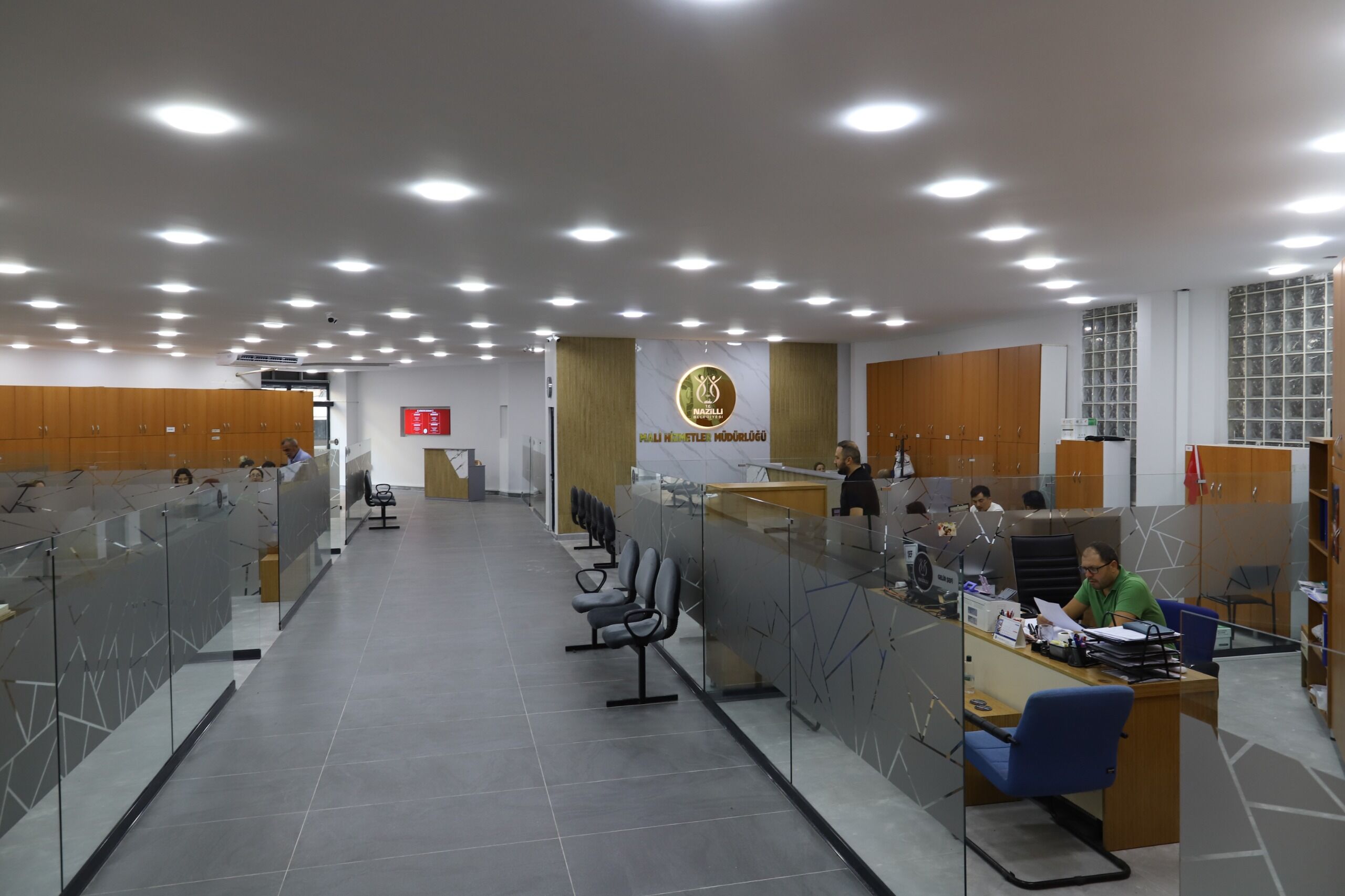 Nazilli Belediyesi'nin yeni hizmet yeri açıldı