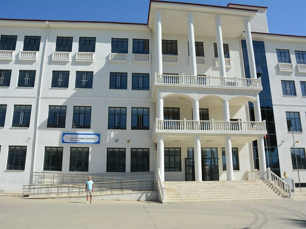 Şehidin ismi, doğduğu hastanenin yerine inşa edilen okula verildi