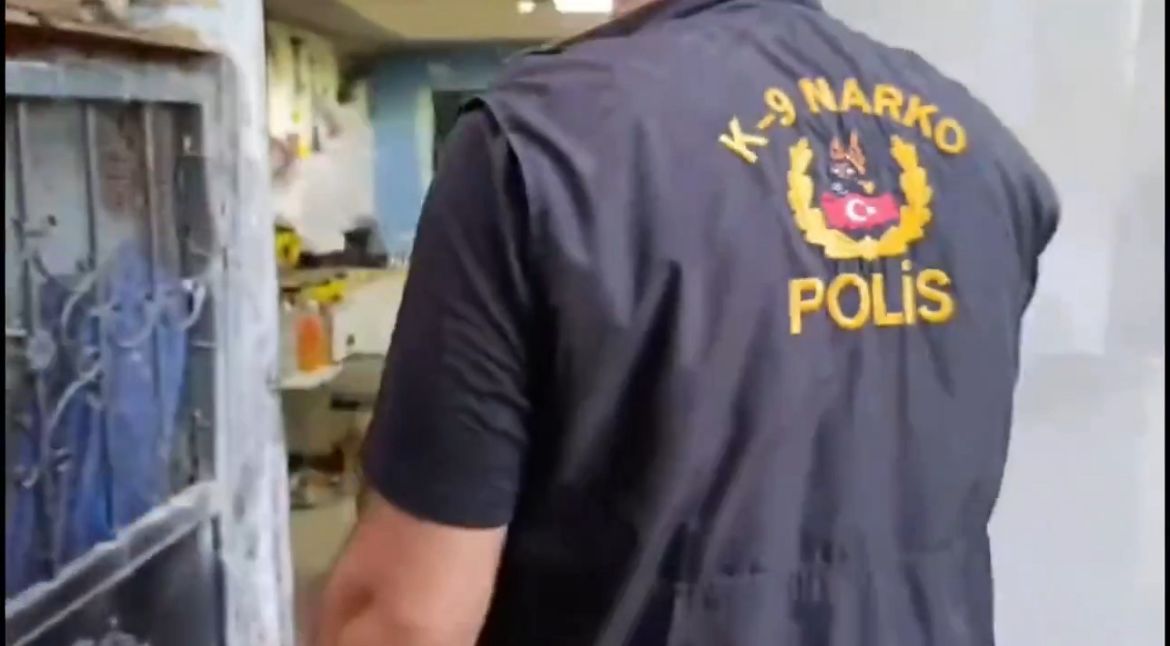 Aydın dahil 70 ilde uyuşturucuya darbe: 940 şüpheli gözaltında