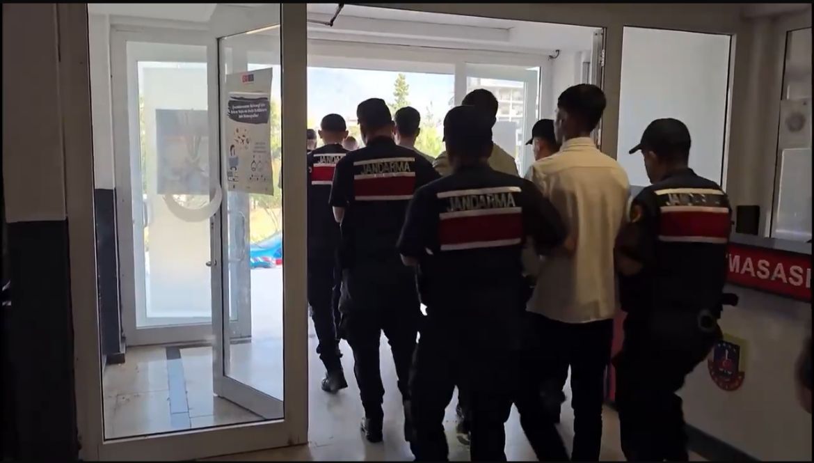 Bakan Yerlikaya duyurdu: Aydın’da yasa ‘dışı bahis’e geçit yok!