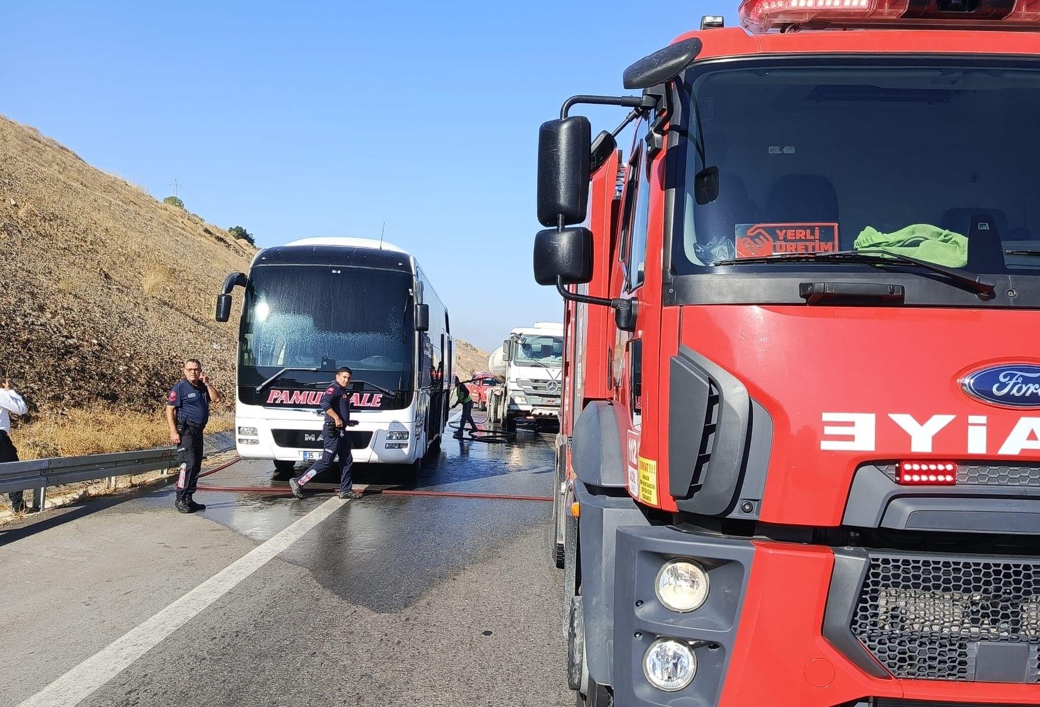Aydın’da yolcu otobüsü alevlere teslim oldu