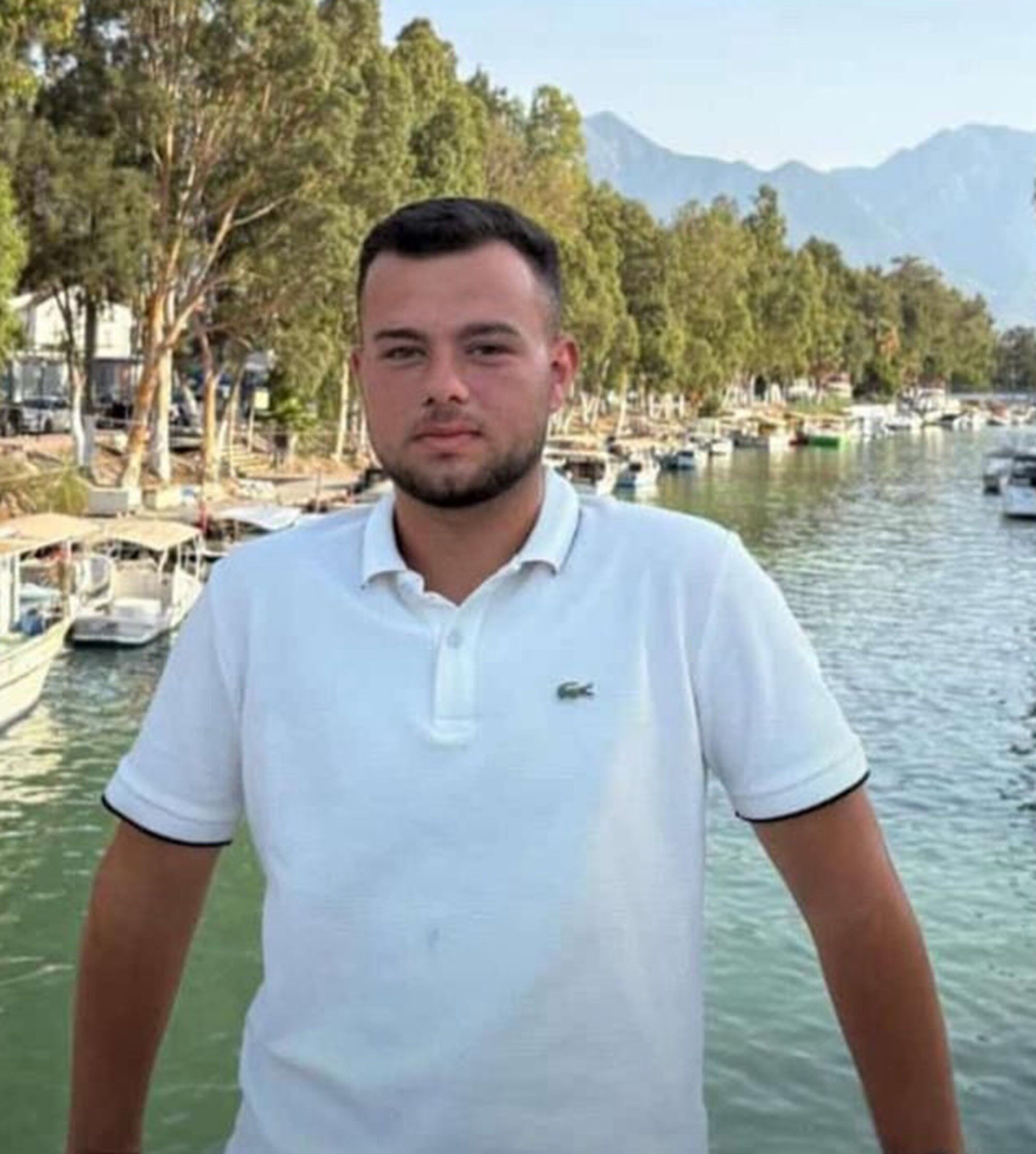 Motosiklet tarlaya uçtu! 18 yaşındaki gencin ölüme gittiği anlar kamerada