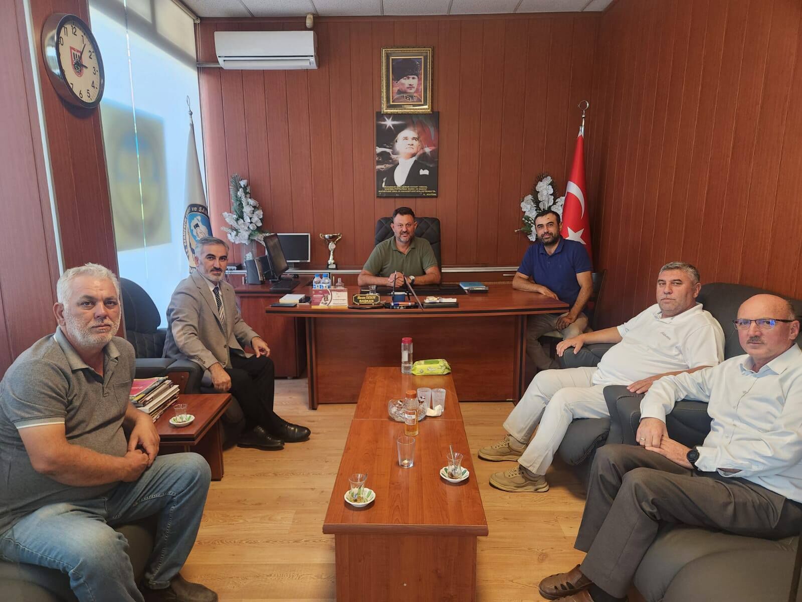 Ahilik Haftasinda Esnafa Ziyaret 601207 Cd6A07595D6Df5940D8967620B4A4Bdd