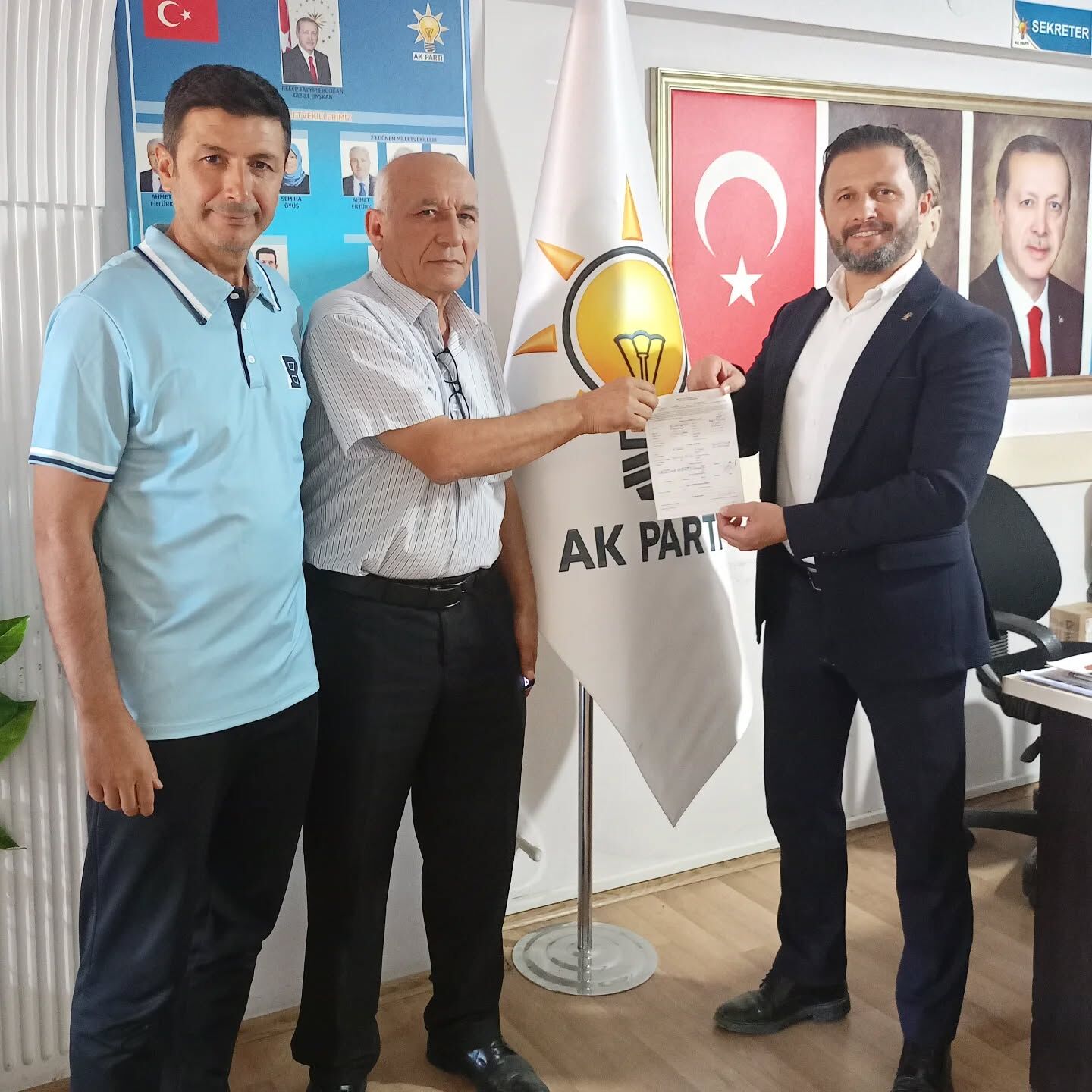 Ak Parti Incirliovaya Yeni Katilim 600672 15A962549Fec60F4719Bccf07Cbaed33