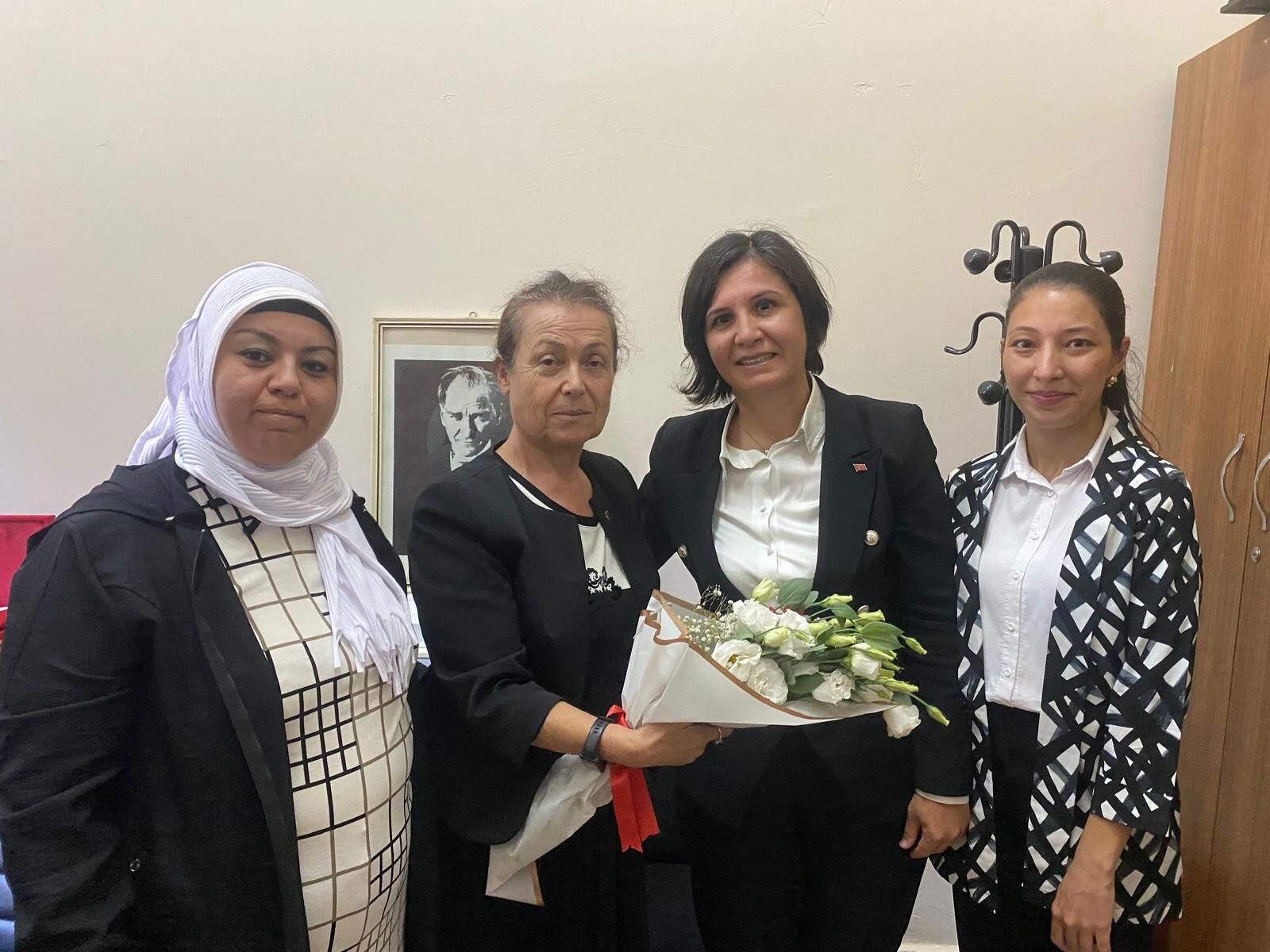 Aydin Asena Biriminden Gazilere Ziyaret Betul 600676 A8606C3Fee6Ff53Fcd05F37Bacf64986