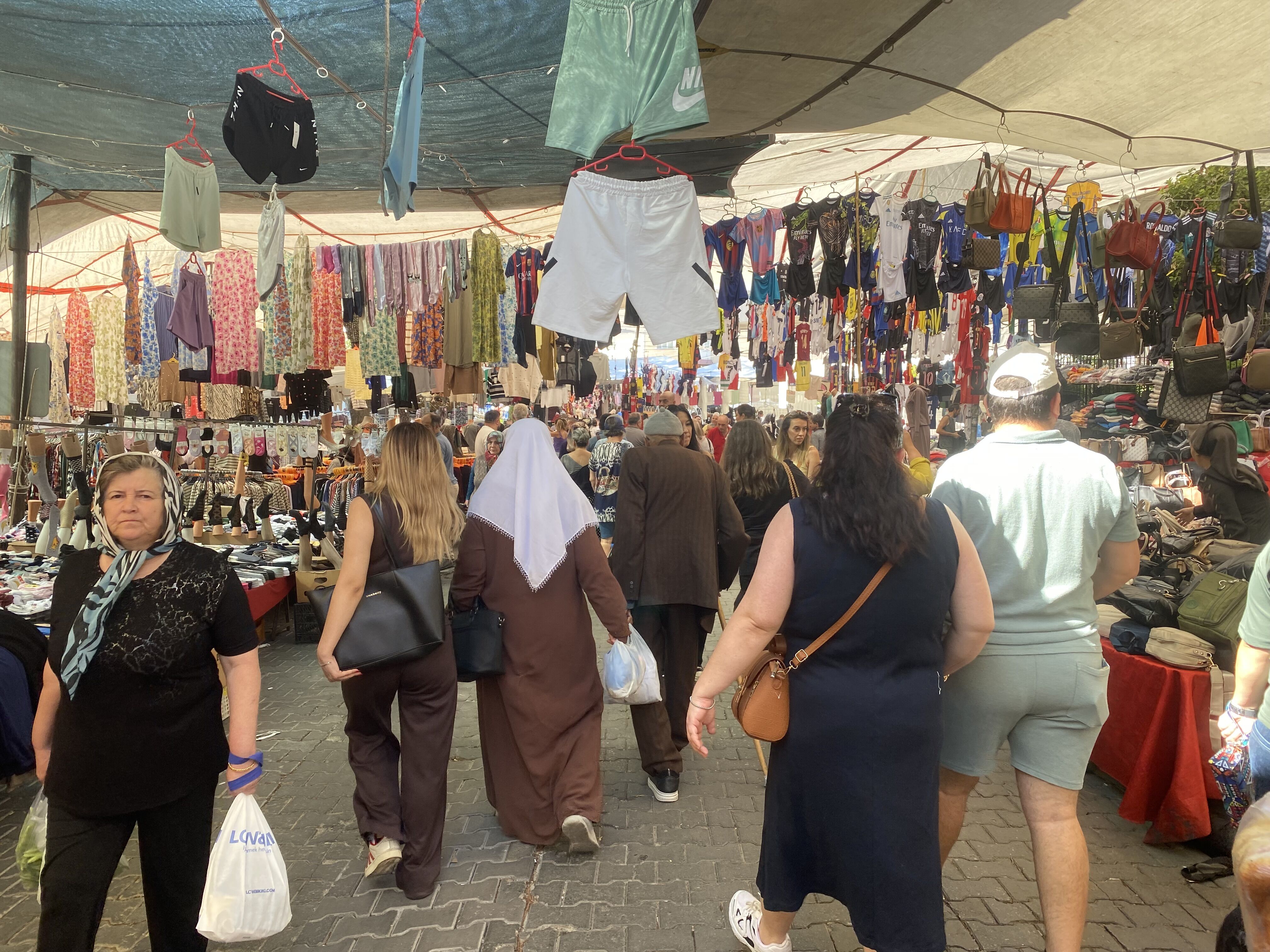 Aydin Da Sali Pazari Yogunlugu Sokaklara Tasti Betul 601475 2D9D233Bd6109Cfa662Cc13C3223E91D