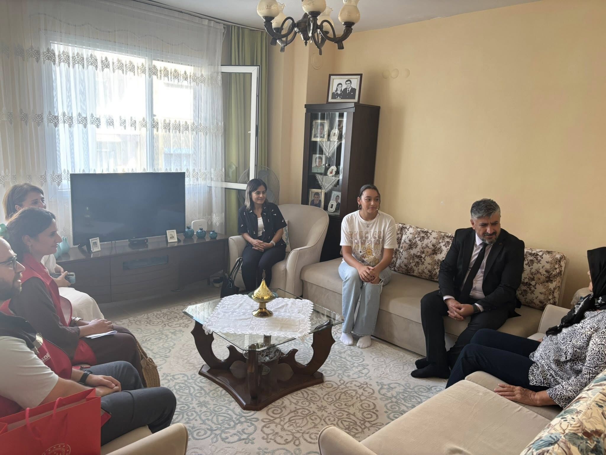 Aydinda Sehit Ailesi Ve Gazilere Vefa 596042 19F021Bc7043Fe4193B899759C604A2E