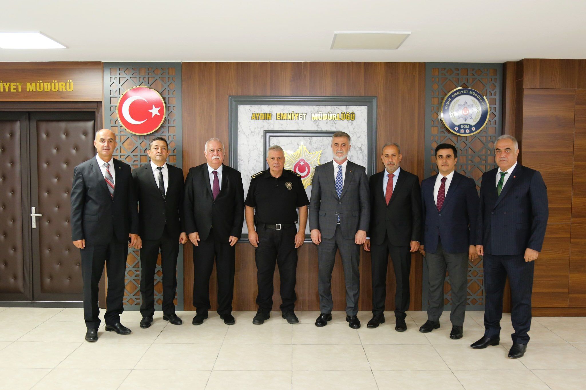 Aydindaki Sofor Esnafinin Sorunlari Masaya Yatirildi Tohob Baskani Ercan Aydina Geldi Sofor Esnafinin Sorunlari Mudur Erdogana Iletildi 603228 2F97505830F08E127Bf50Cbbdfcfaa3E