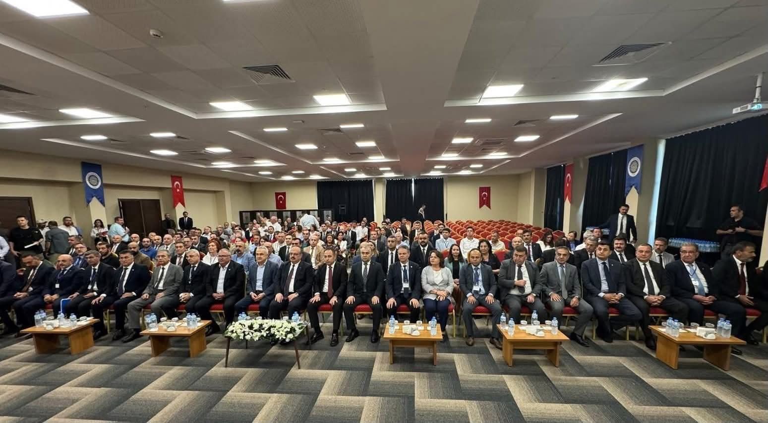 Aydinin Suyunu Verimli Kullanmak Icin Toplandilar Suda Verimlilik Urunde Guvenliktir 603095 D30Ba814Ad612E15E36Df7267F313A1D