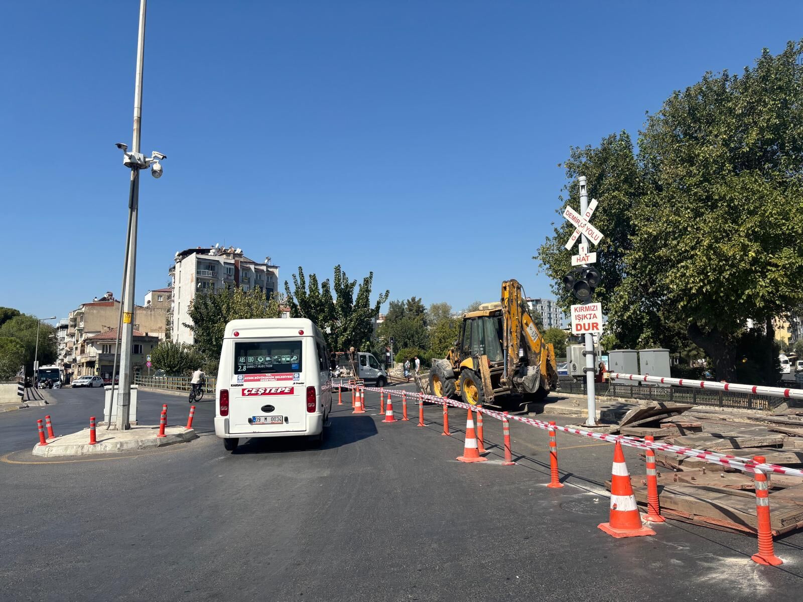 Aydınlılar dikkat! O yol çalışmalar için kapatıldı: Yeni güzergah belirlendi