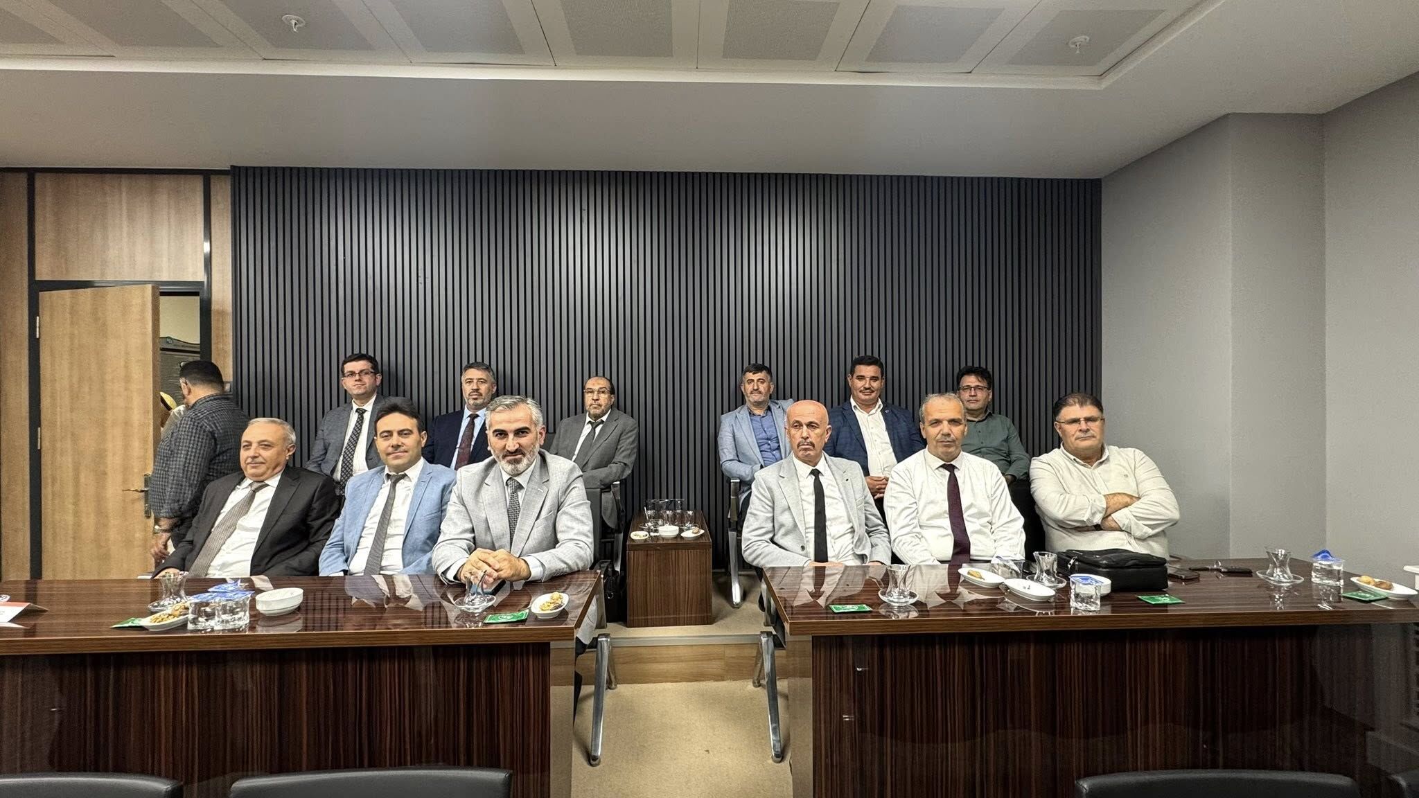 Baskan Erdem O Toplantiyi Degerlendirdi Betul 603077 Fd51E26745E381Ec7A87D1Fcb1Fc8Bbc