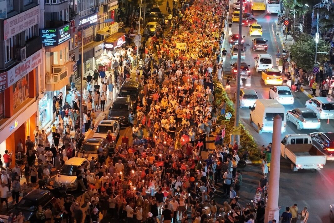 Baskan Yetiskinden Kurtulus Gununde Anlamli Etkinlik Efeler Fener Alayi Ile Aydinlanacak 596763 335C28D615F6Cb69B1Be235B3D2724Ce