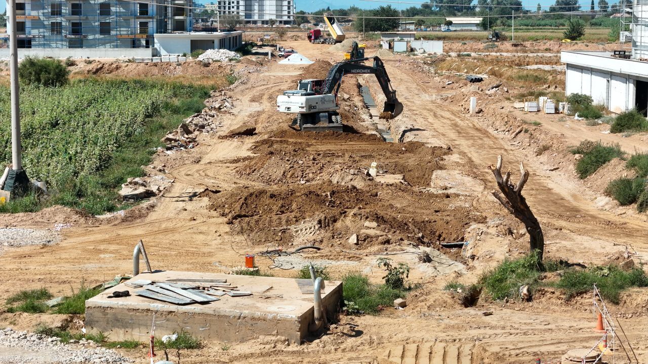 Cercioglunun Onculugunde Calismalar Tum Hiziyla Suruyor Guzel Aydinimiz Icin Calismaya Devam Ediyoruz 601158 93Bde8E9D4E1F02Dc1D9071Cdccbf697