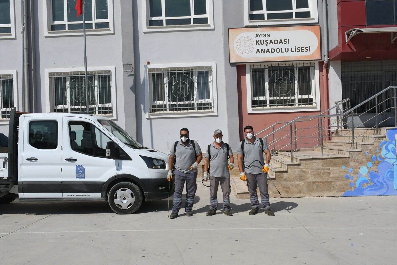 Kusadasi Belediyesinden Okullarda Hijyen Mesaisi 597193 Ead0E4599A76Fde531A1E2D7F517E306