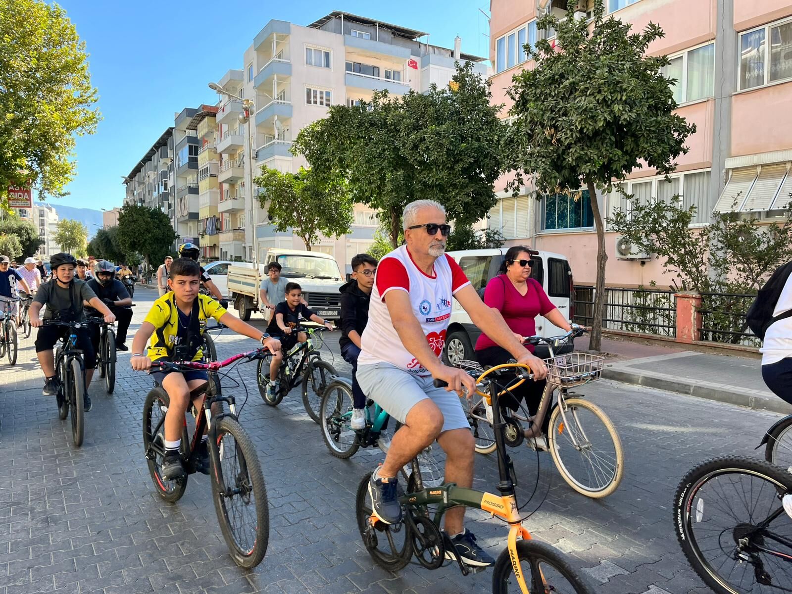 Nazillide Bisikletliler Yollara Dokuldu Avrupa Hareketlilik Haftasi Kapsaminda Bisiklet Turu Atildi 600739 6B4Bc157C2C95E4D769317994E5A1Ab0