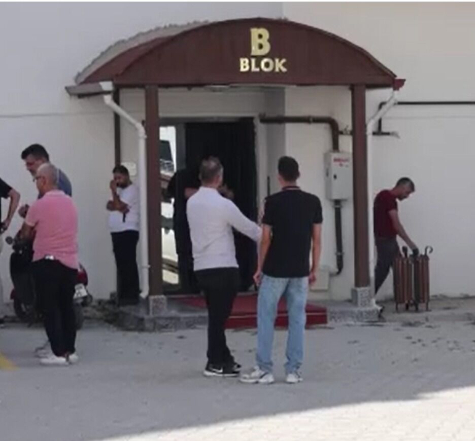 Eve gizlice soktuğu yasak aşkını kocası katletti! Kadının ifadeleri şaşkına çevirdi