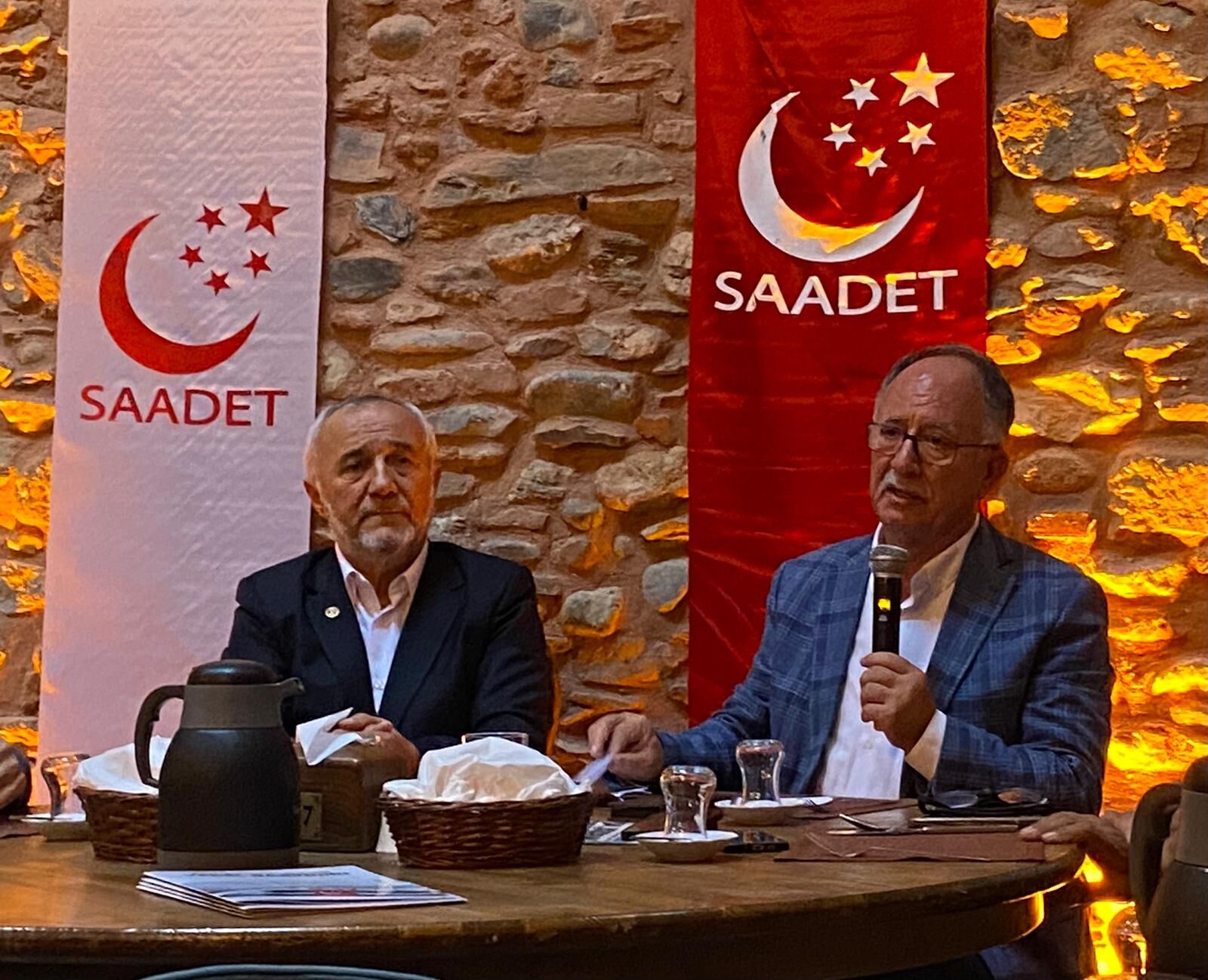 Saadet Partisi basın kahvaltısında buluştu