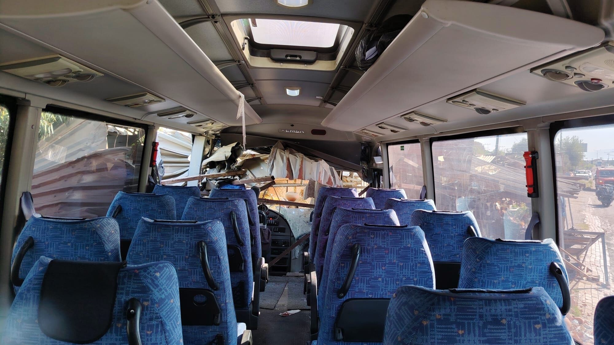 Aydın'da feci kaza! Okul servisi yoldan çıktı