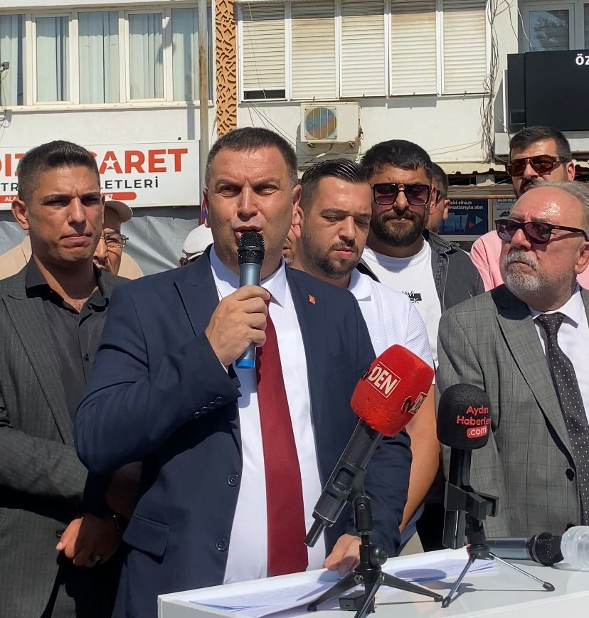 CHP Efeler’de Kemerci adaylığını açıkladı: “Örgütün gür sesi olmak için adayım”