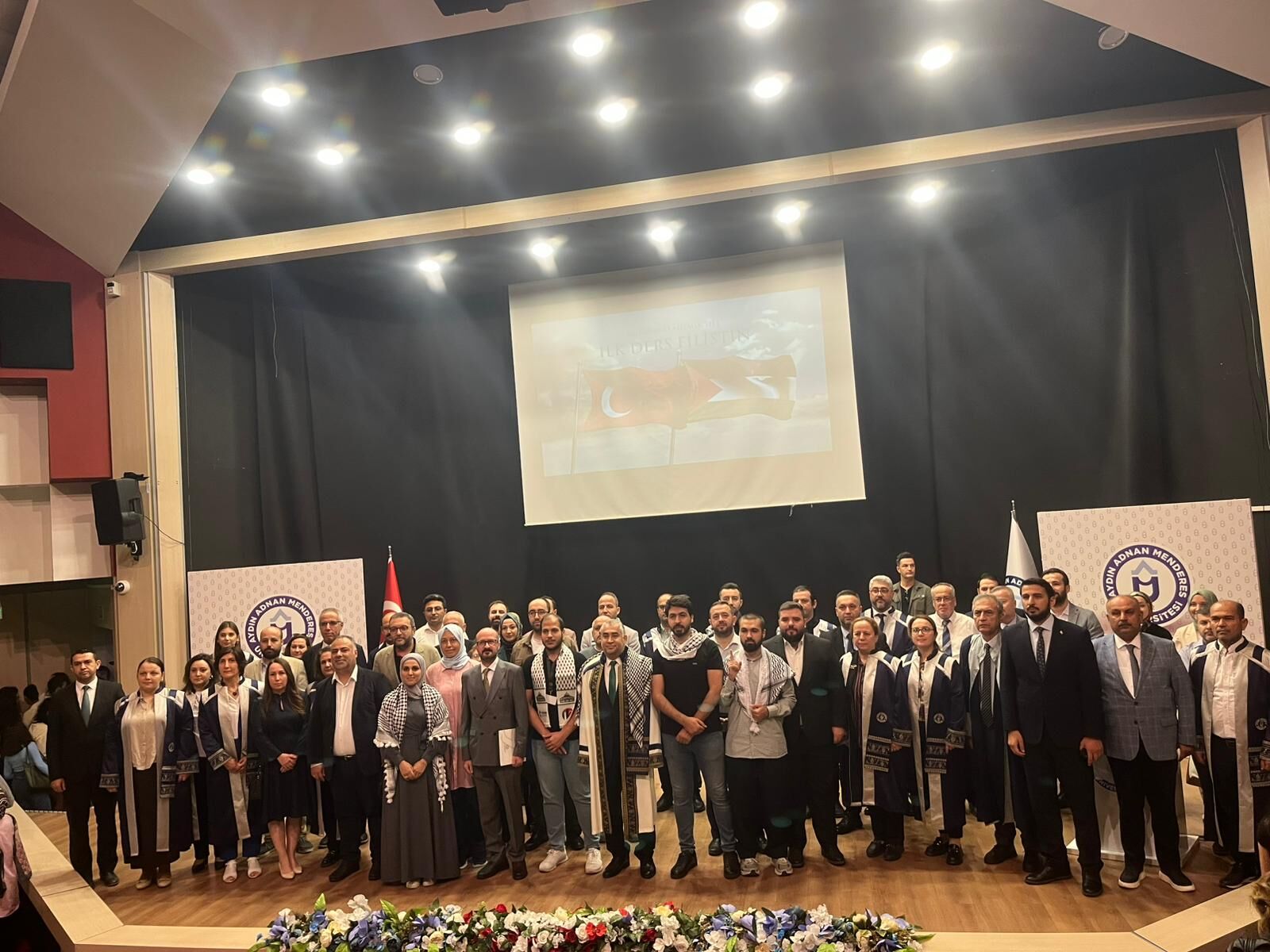 ADÜ’de yeni Akademik Yıl ‘Filistin’ mesajıyla başladı