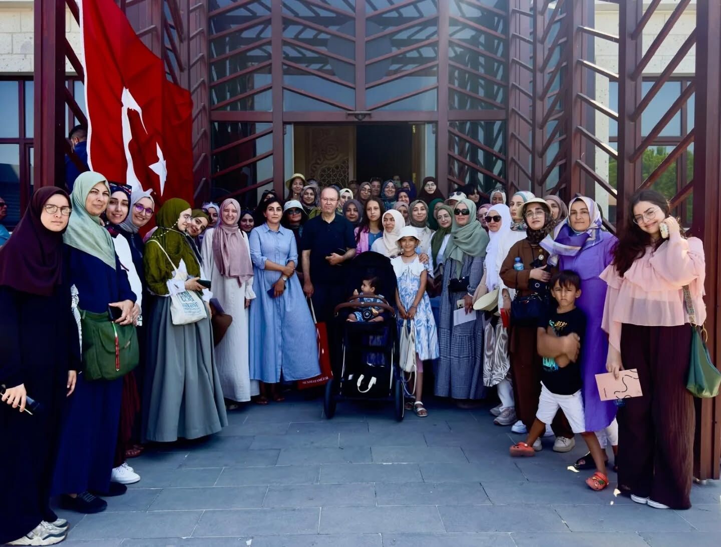 Yusuf Kaplandan Aydin Adnan Menderes Muzesine Ovgu 597173 18Cdd68C9Eb705E0376B8F043F4868Bc