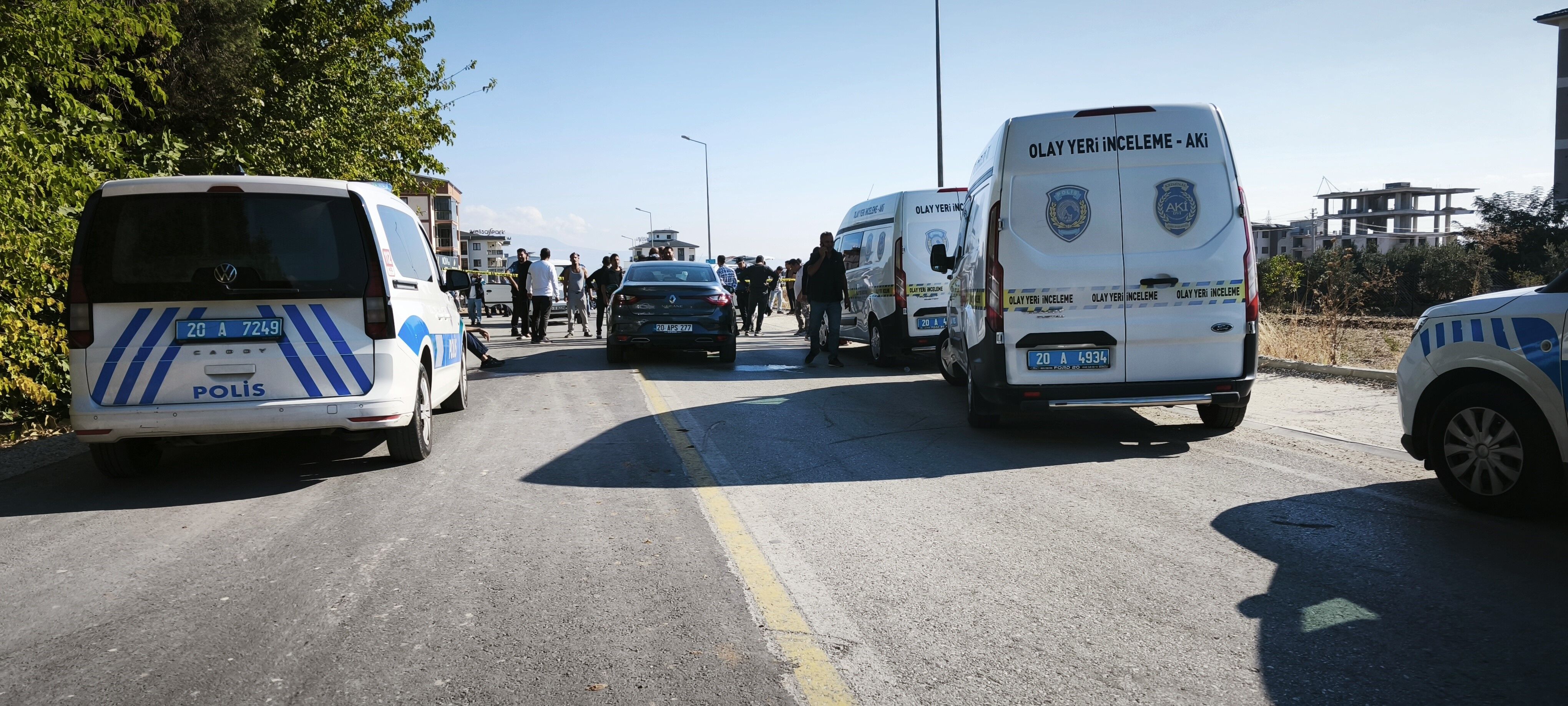 Otomobile silahlı saldırı