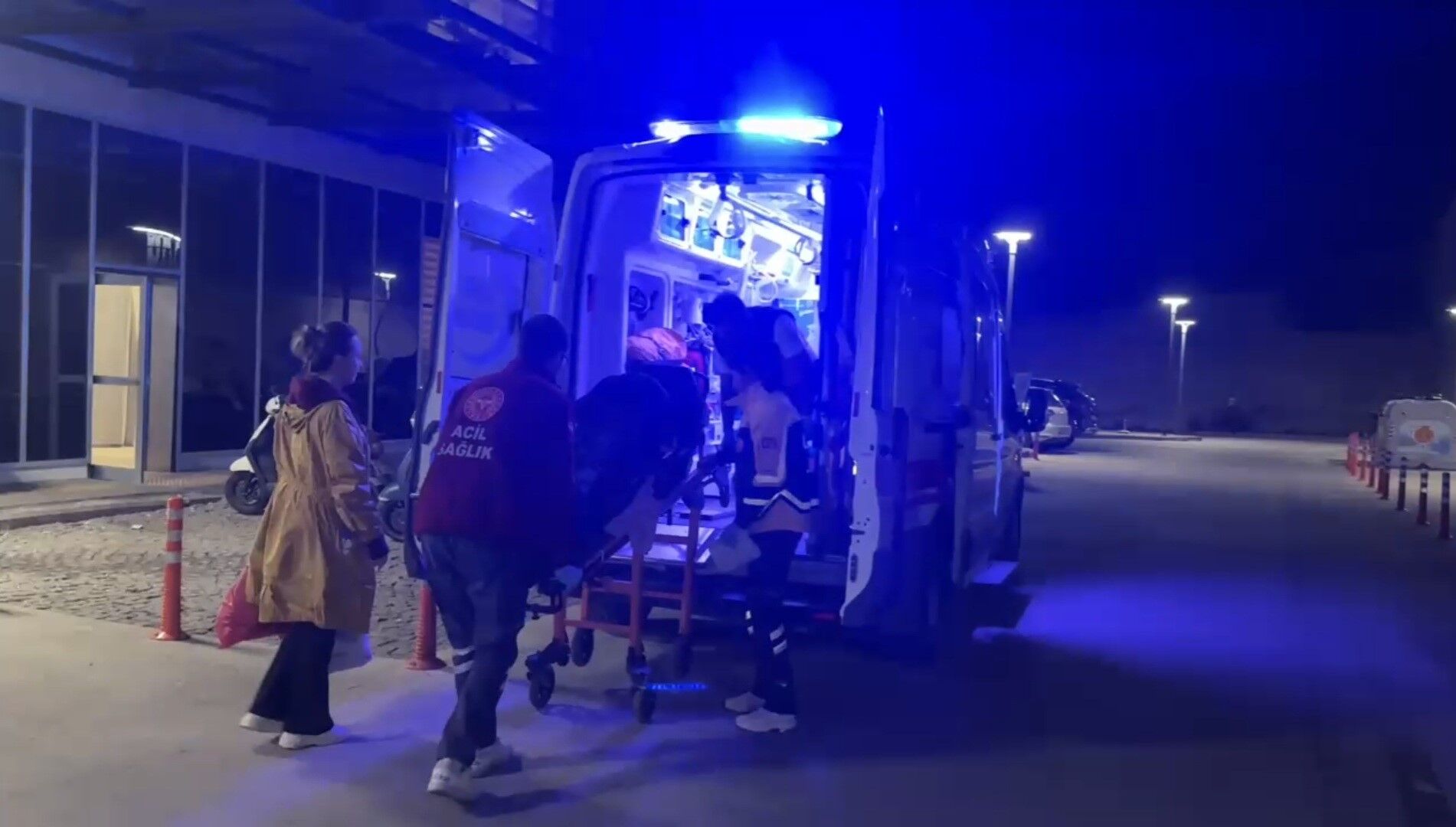Turistik ilçede korkunç olay! Bebek terasta ölüme terk edildi