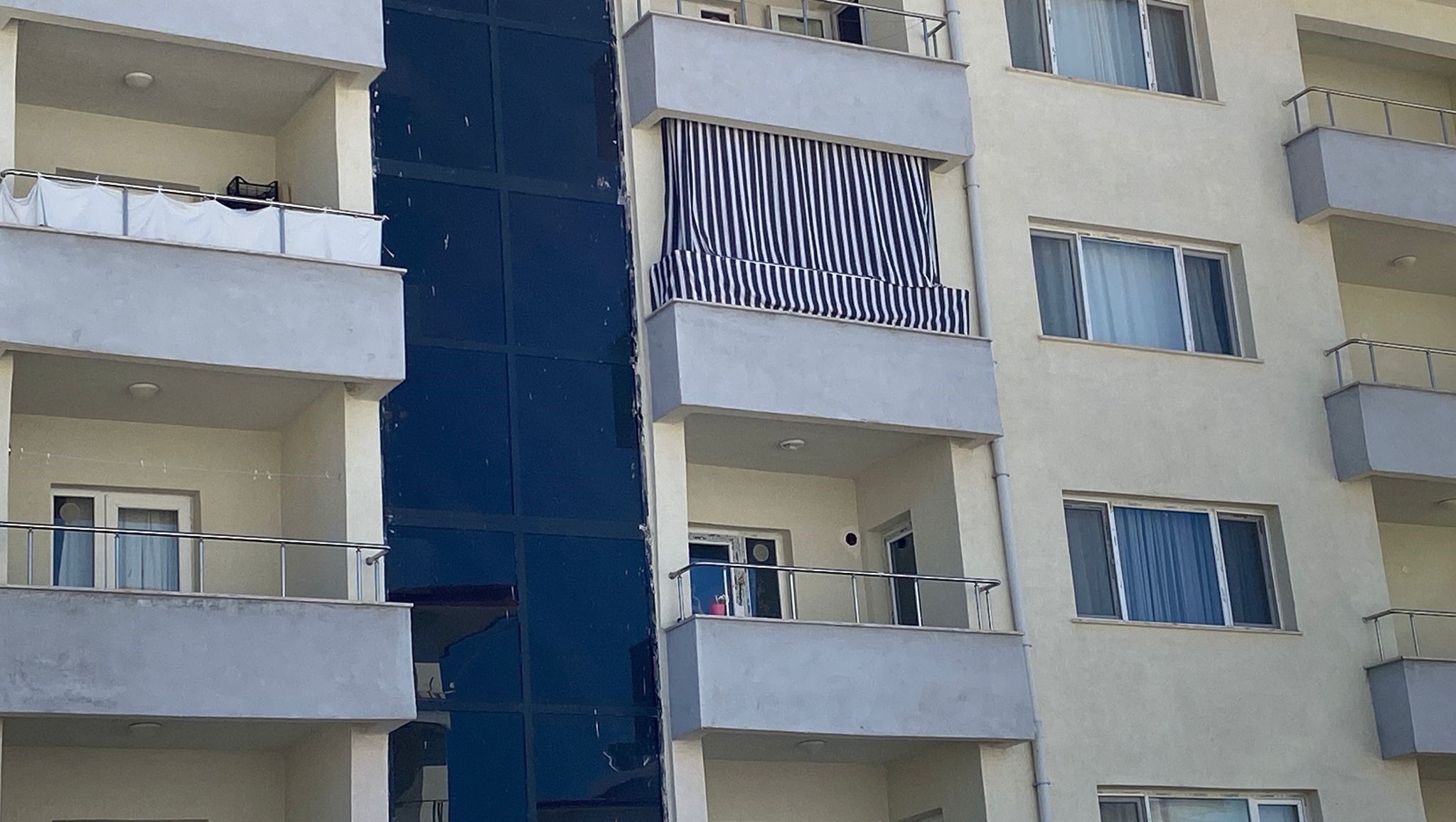 İnfaz koruma memuru ölü bulundu!