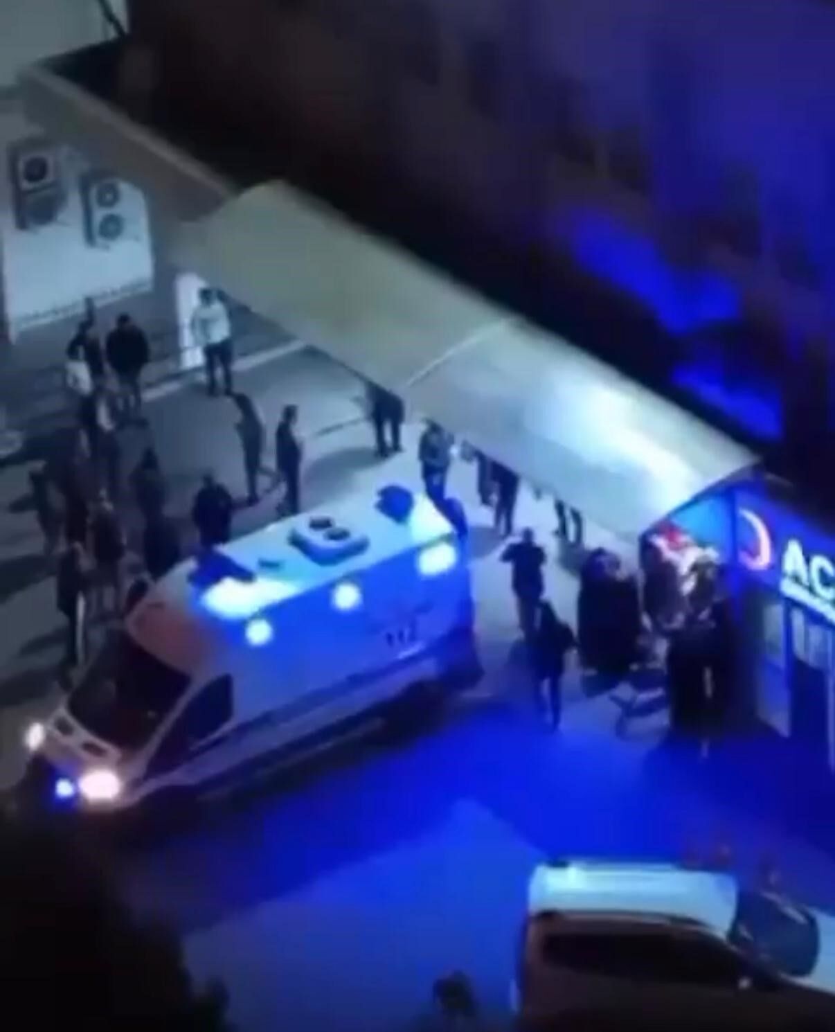 Gece saat 03.00'te aile faciası! Öfkeli genç yakınlarını katletti: 2 ölü, 3 yaralı