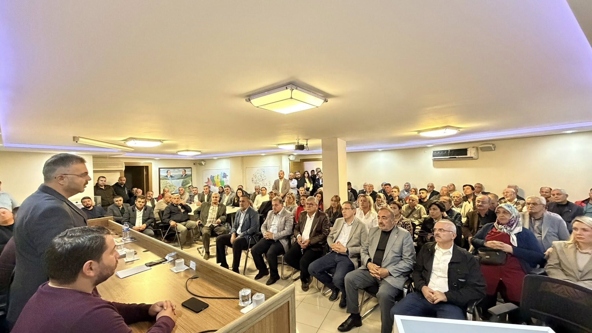 Ak Parti Aydin Ilce Teskilati Toplandi Teskilat Calismalari Masaya Yatirildi Betul 608341 1B405F976Ff33F71E6963B77A629749F