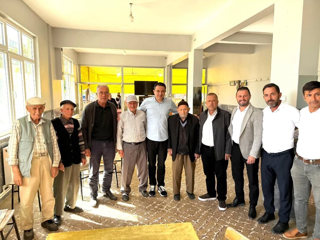 AK Partili Tuncer, İncirliova'da vatandaşlarla buluştu