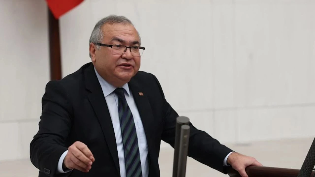 AK Partili Yüzbaşıoğlu’ndan Bülbül’e uyarı! “Dikkat etmenizi öneririm”