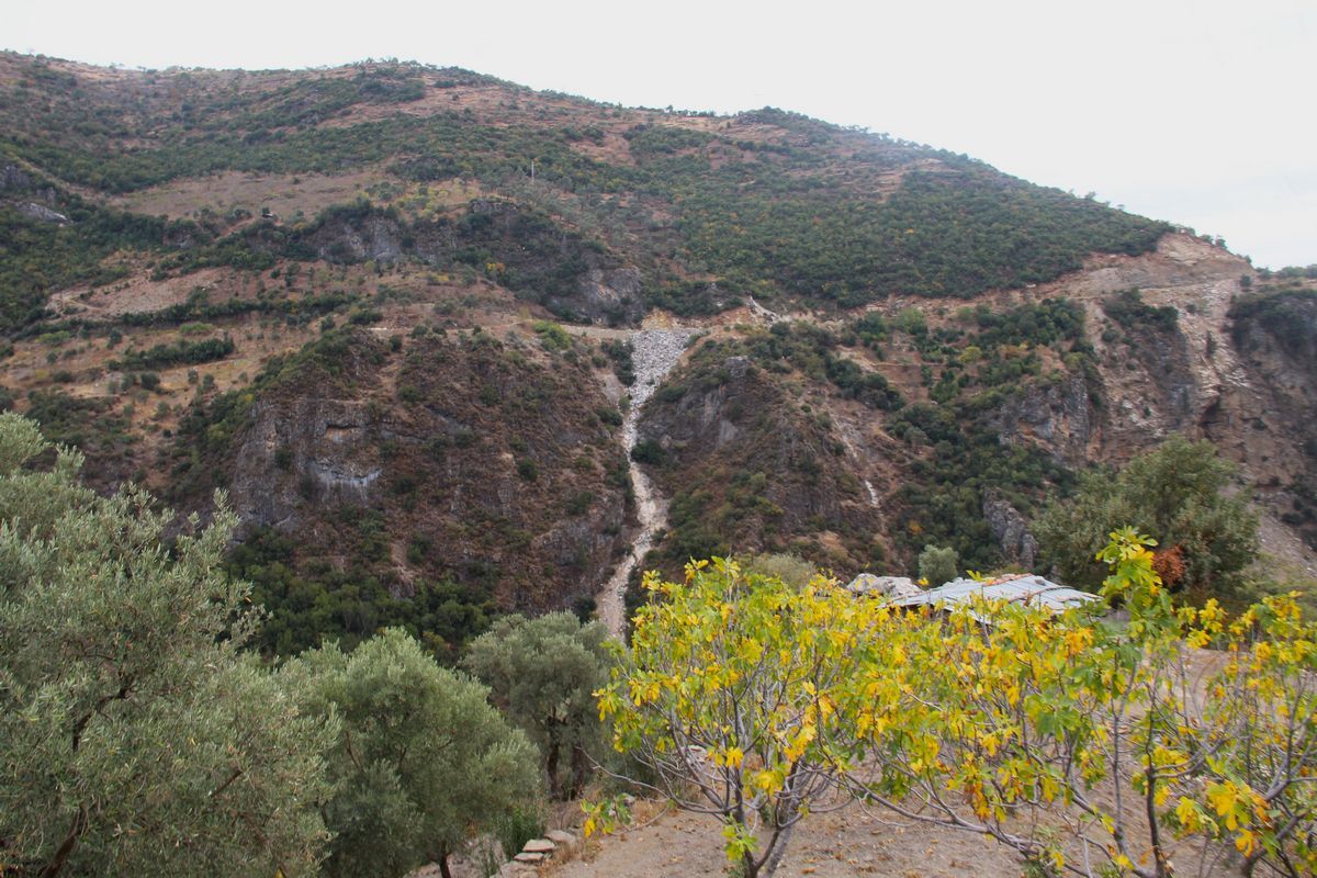 Aydinda 17 Yildir Bitmeyen Kirlilik Copler Buyuk Menderesi Ve Taskopruyu Tehdit Ediyor 610879 34623Cfb65E0836C13539D394D2667Ee