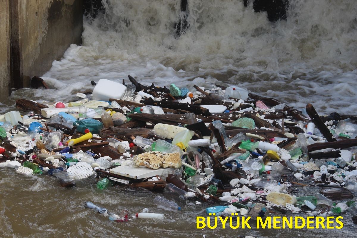Aydinda 17 Yildir Bitmeyen Kirlilik Copler Buyuk Menderesi Ve Taskopruyu Tehdit Ediyor 610879 Af08263Afb92Ba5302752C6F8C493761