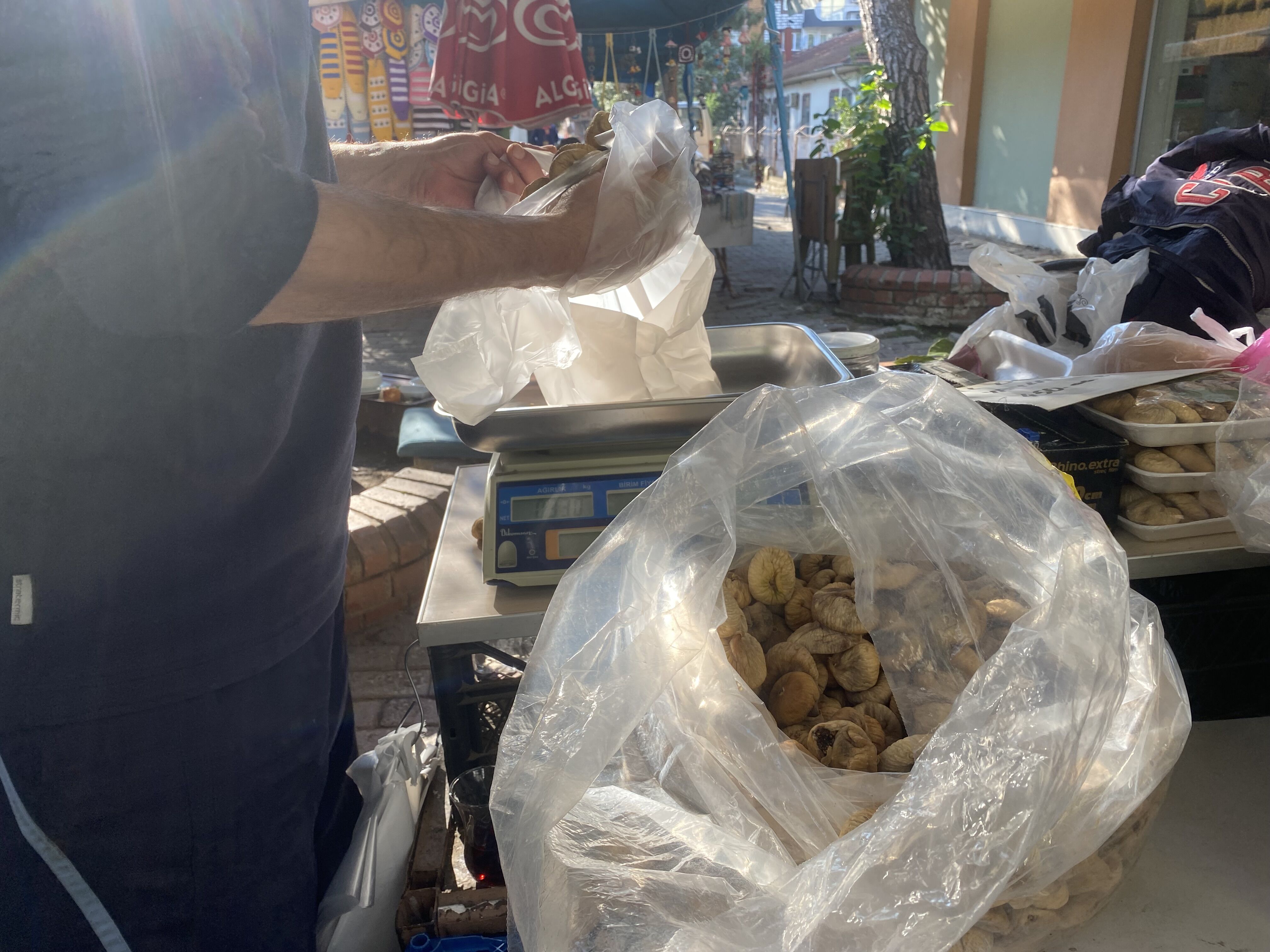 Aydinda Kuru Incir Satislari Patladi Soguklar Kuru Meyve Satislarina Yaradi Betul 606000 51A42A3F0178C230Ffeafb15018963Eb