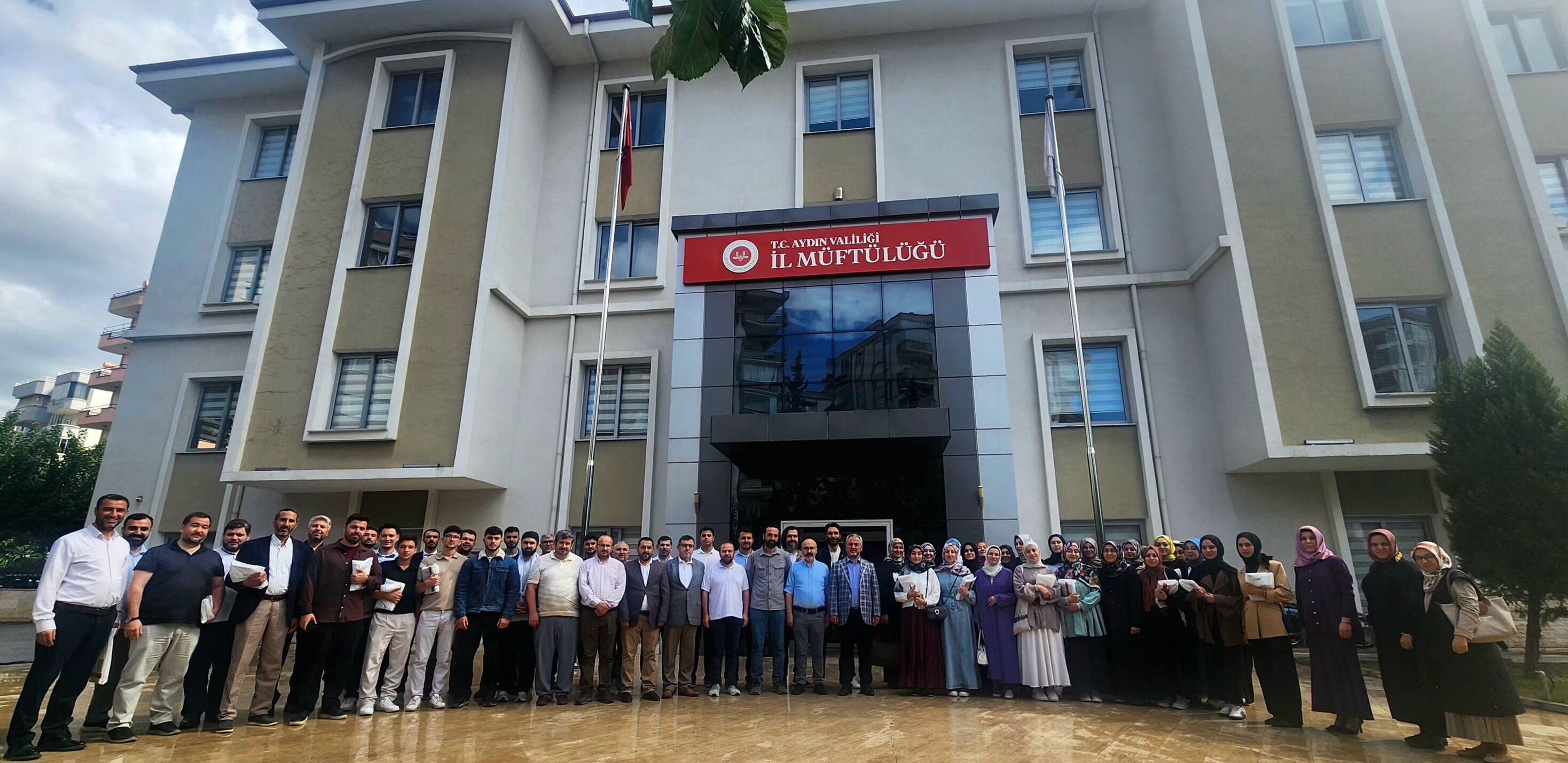 Müftülük öğrencileri kahvaltıda ağırladı