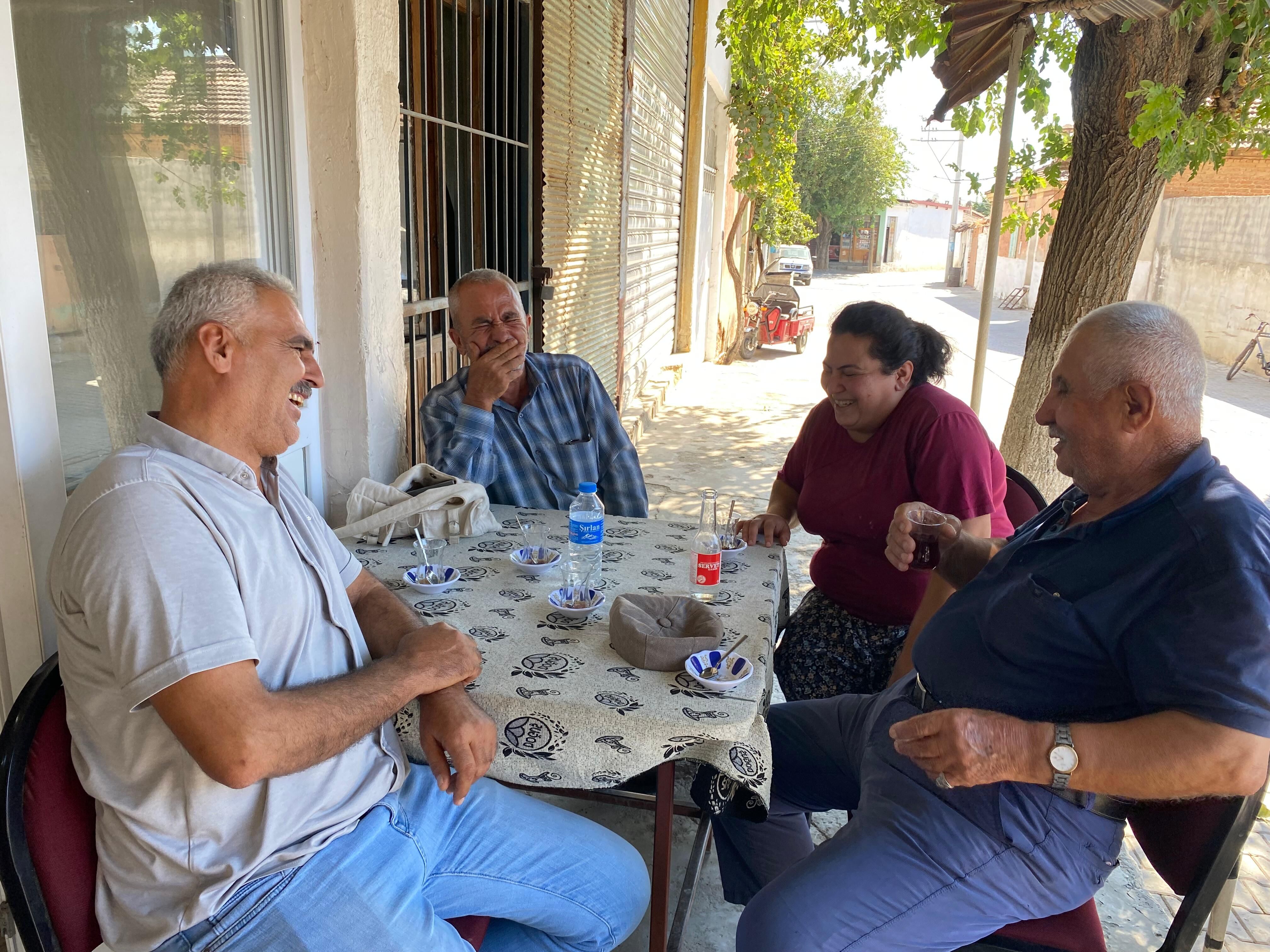 Aydın'da o mahalleye kadın eli değdi