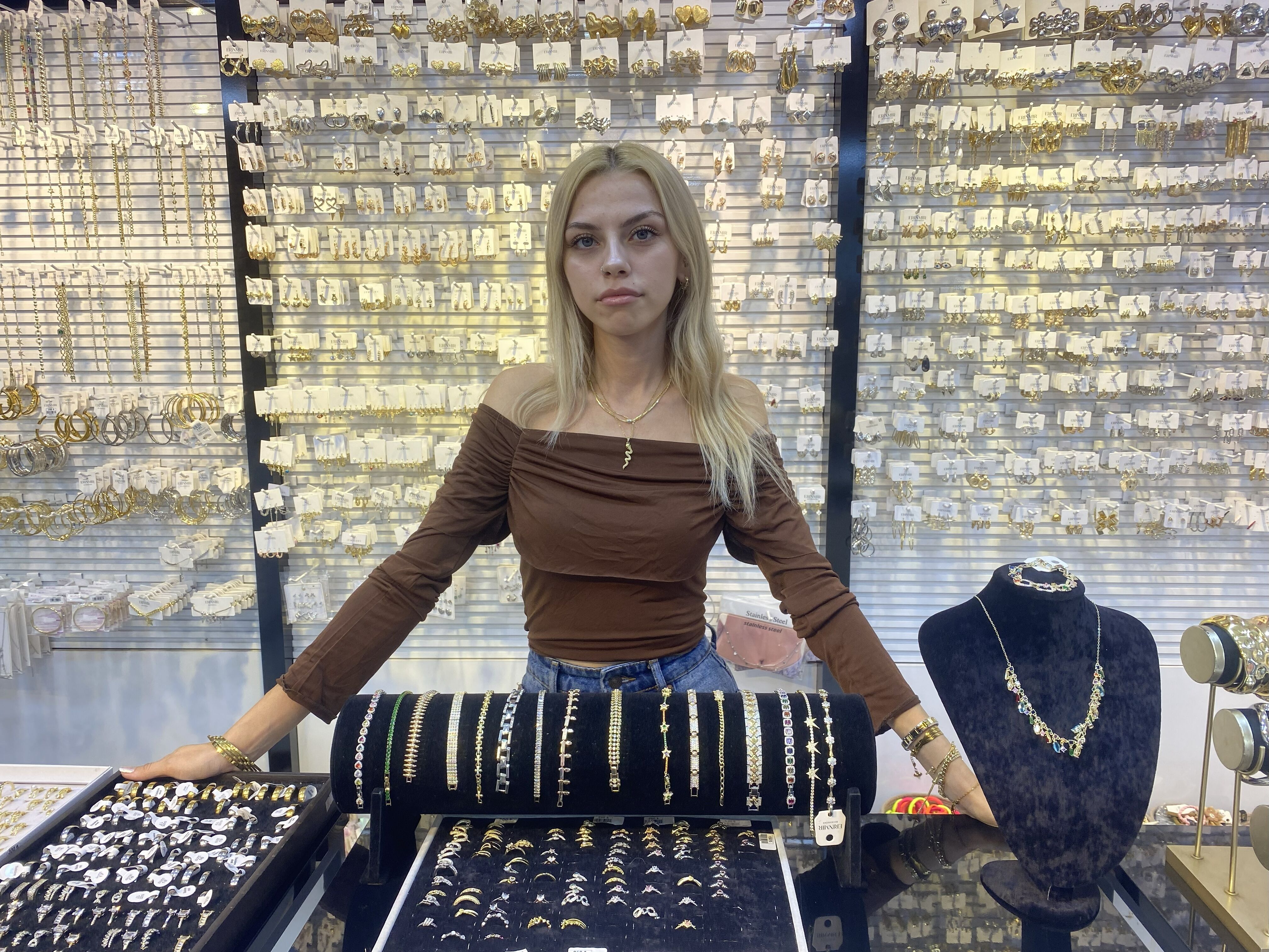 Aydın’da yeni trend ‘ciddi ilişkim var yüzüğü’