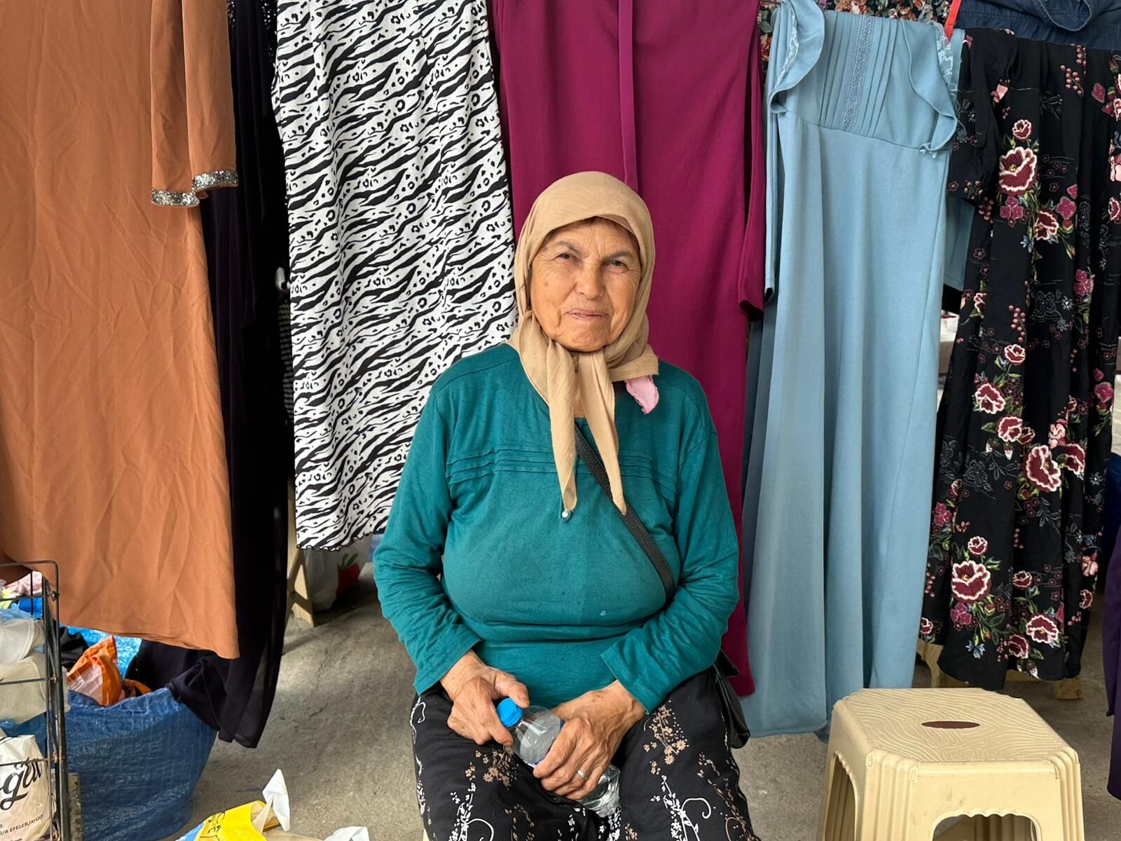 Aydinli Fatma Teyze 77 Yasinda Hala Calisiyor Yalnizlik Onu Pazar Esnafi Yapti Betul 604330 72A06Aedca4F261Db5E029Ddc9C8E1A9