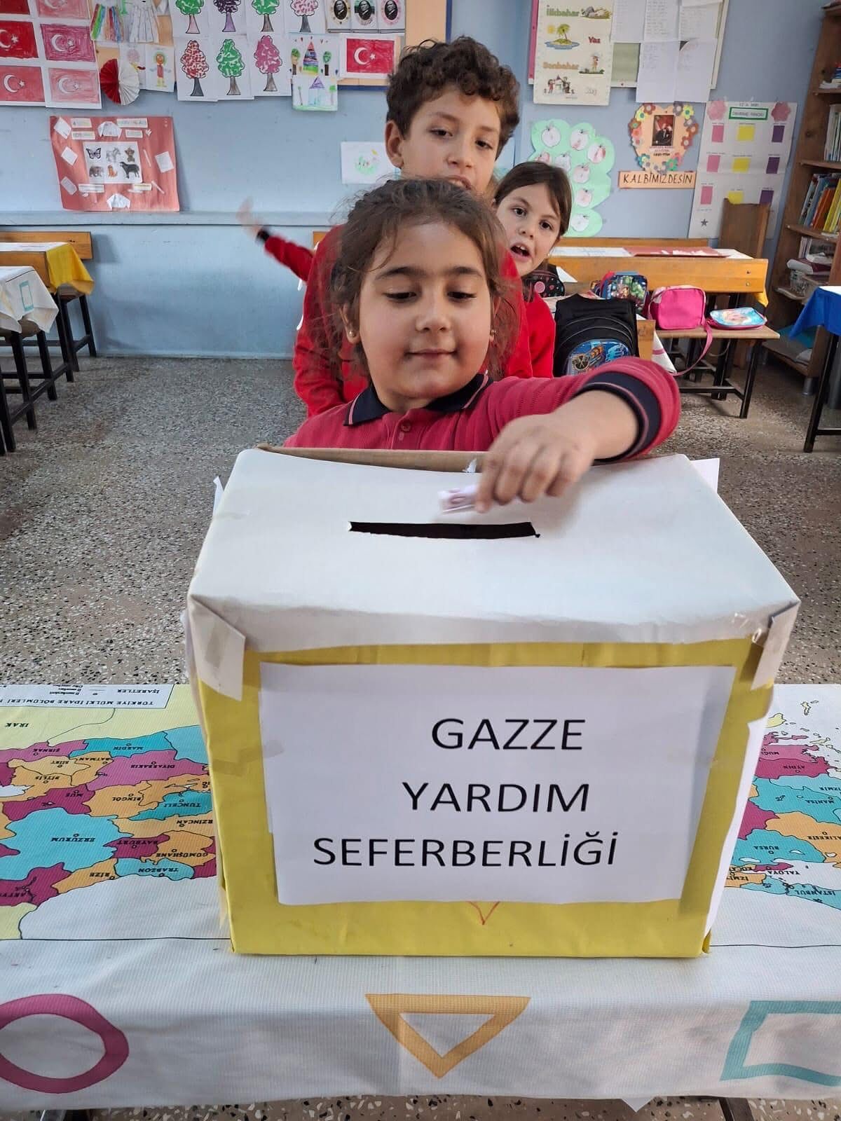 Koçarlı Gazze için tek yürek