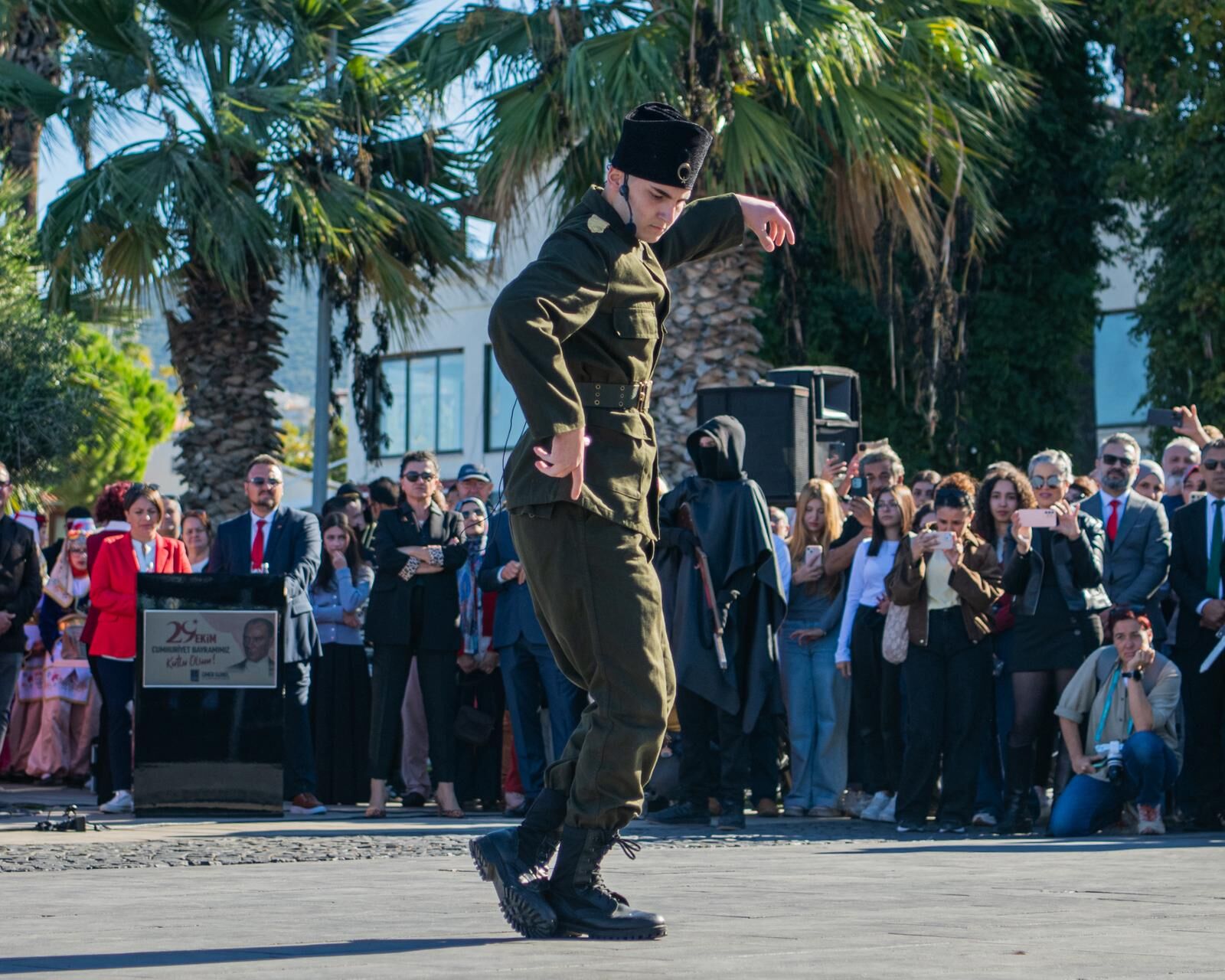 Kuşadası'nda Cumhuriyet’in 102'nci yılı büyük coşkuyla kutlandı