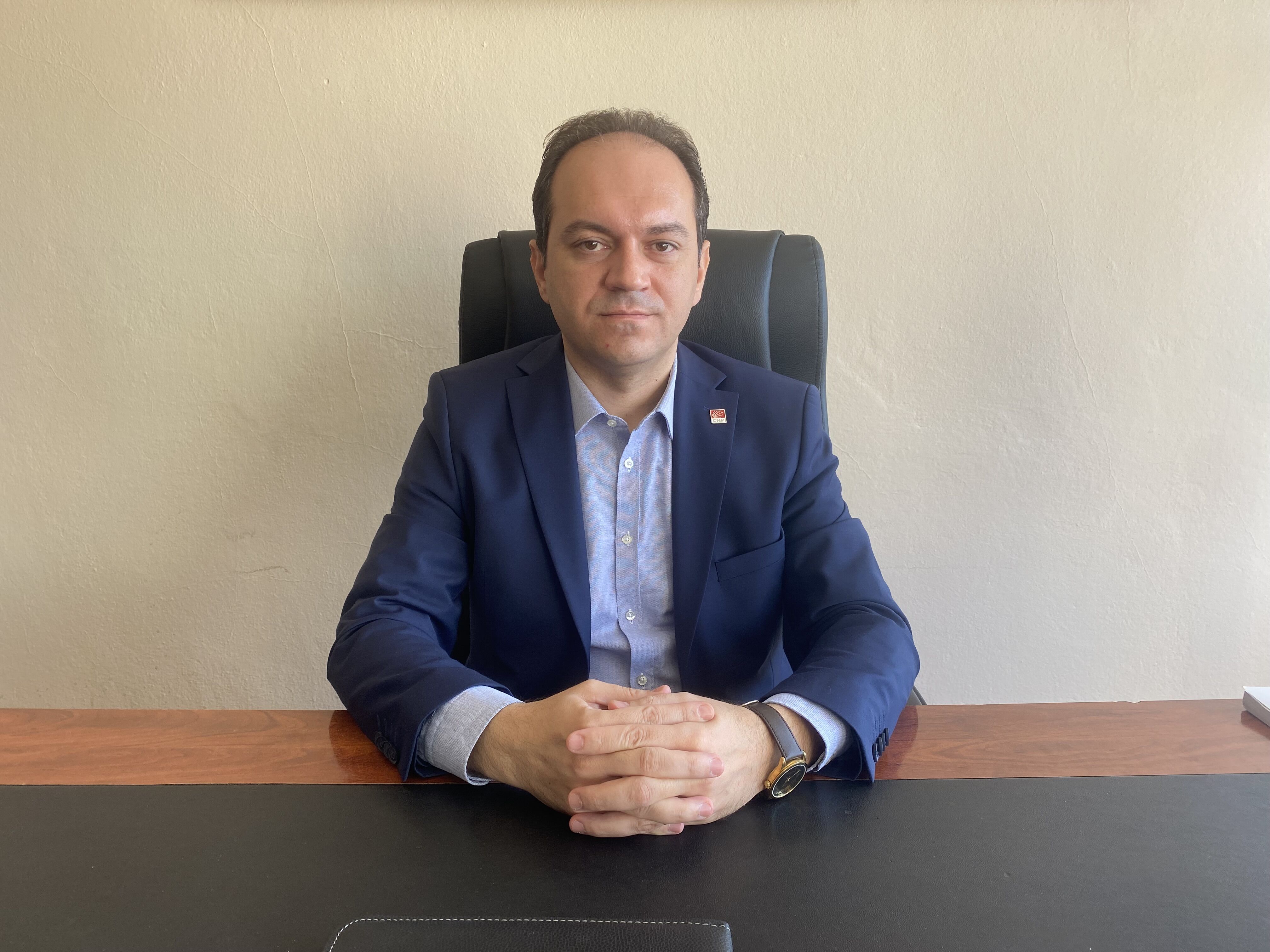 Aydın'da bariyerli meclise tepki