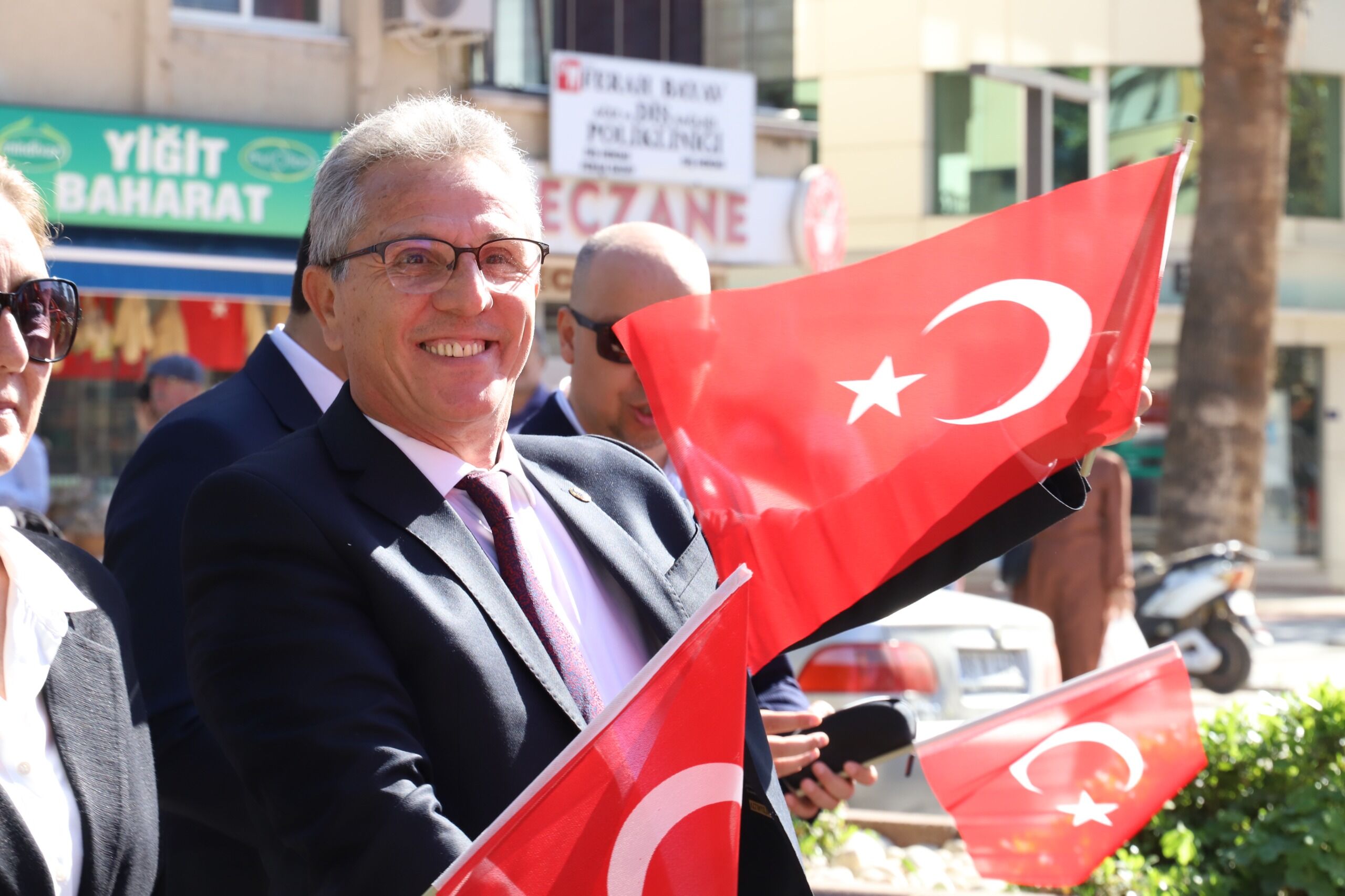 Nazilli 29 Ekim’e hazır: Başkan Tetik’ten vatandaşlara davet